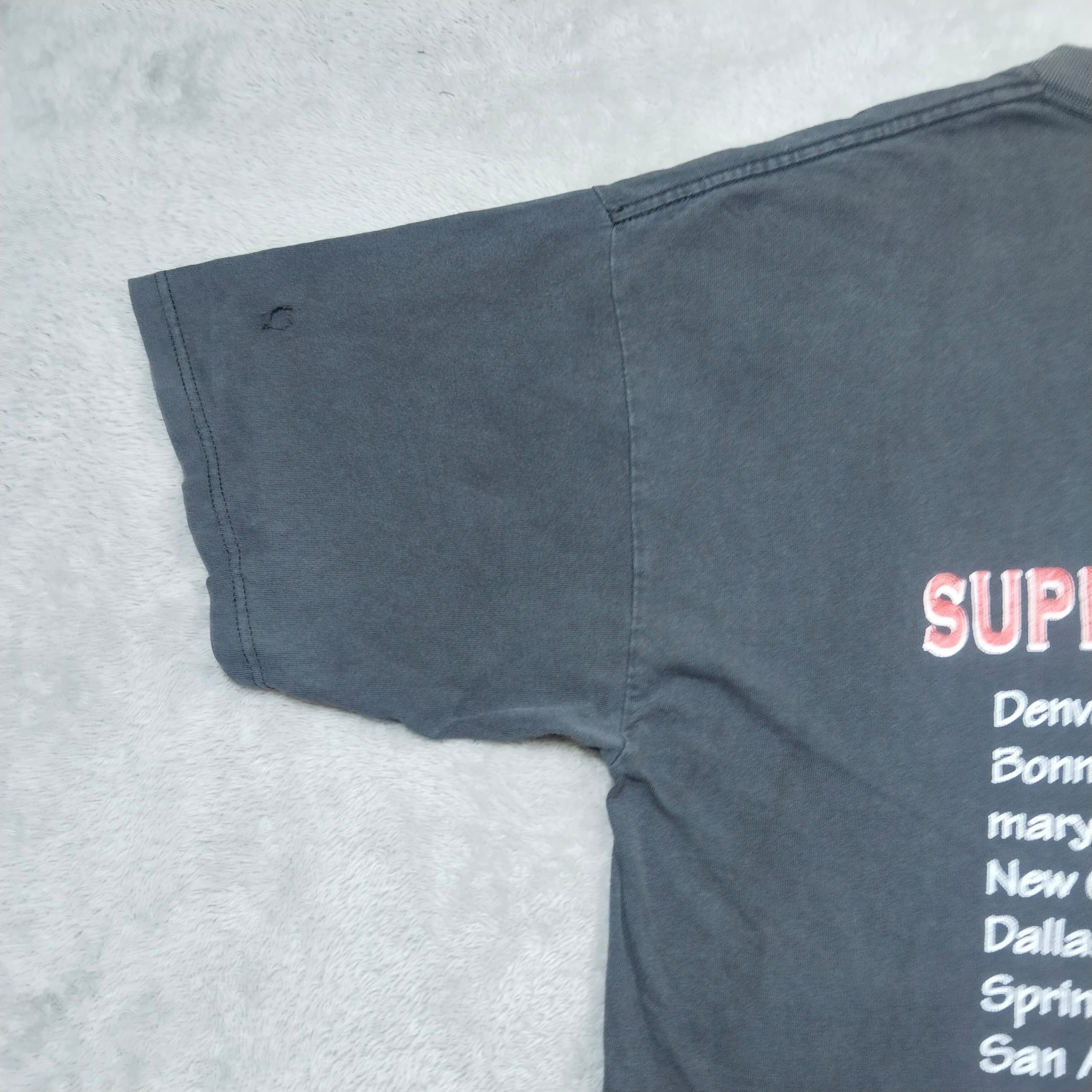 Band Tees × Urban Outfitters × Vintage VINTAGE Y2K SANTANA SUPERNATURAL TOUR 2000 T SHIRT Size US XL / EU 56 / 4 - 8 Thumbnail
