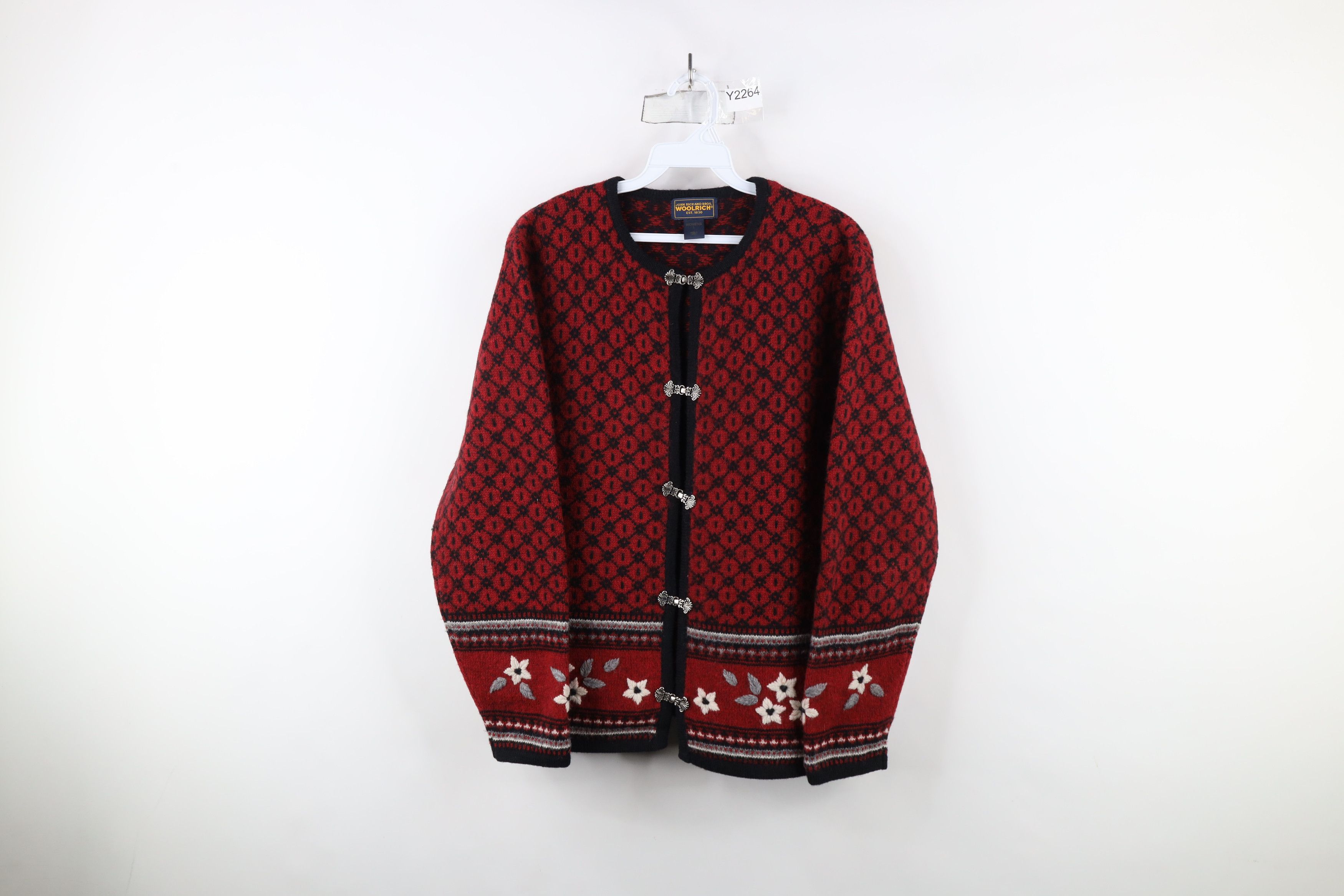 Vintage × Woolrich Woolen Mills Vintage 90s Woolrich Embroidered Knit Clasp Cardigan Sweater Size L / US 10 / IT 46 - 1 Thumbnail
