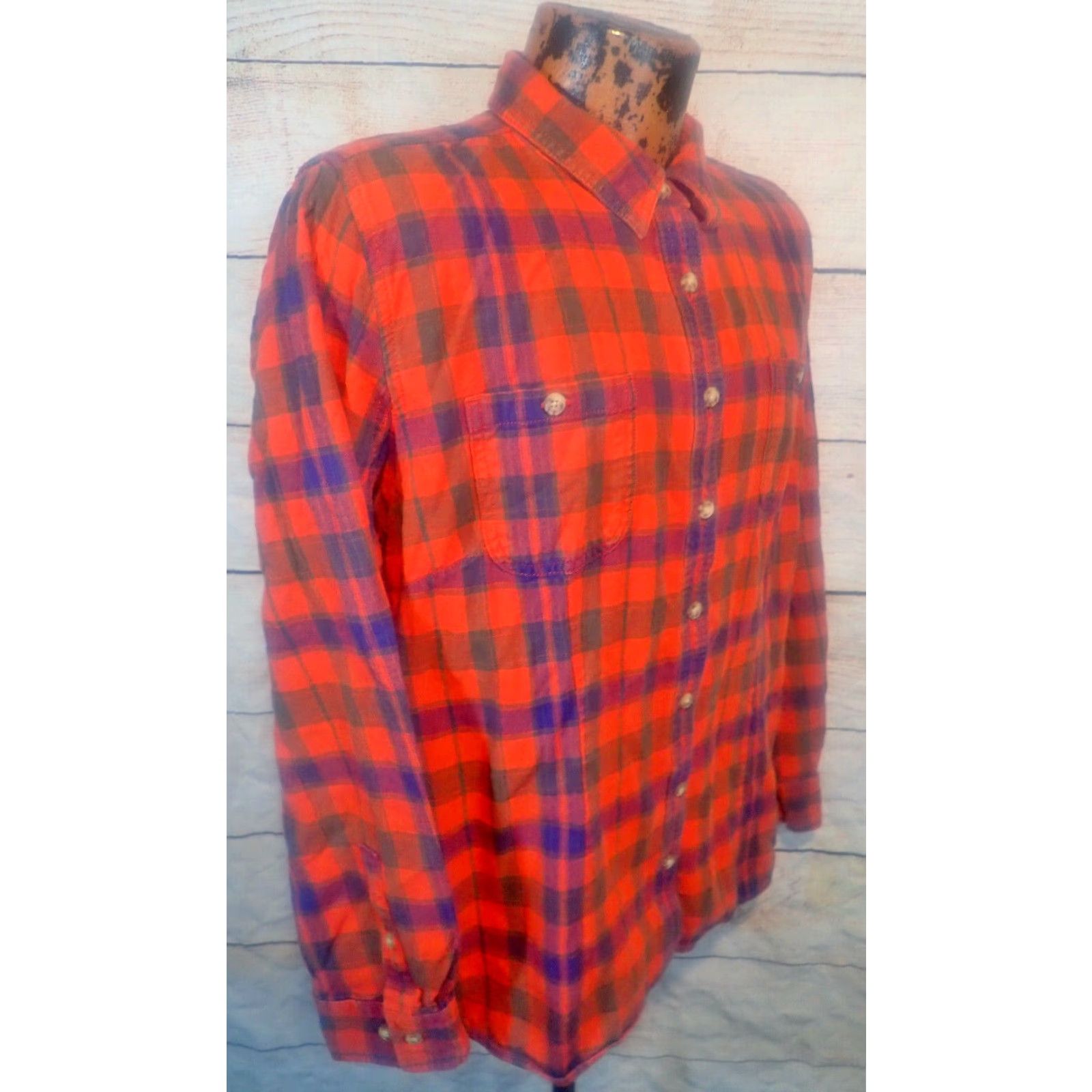 Duluth Trading Company Duluth Trading Womens XL Shirt Plaid Red Blue Flannel Lens Cleaner Free Swingin' Size XL / US 12-14 / IT 48-50 - 2 Thumbnail