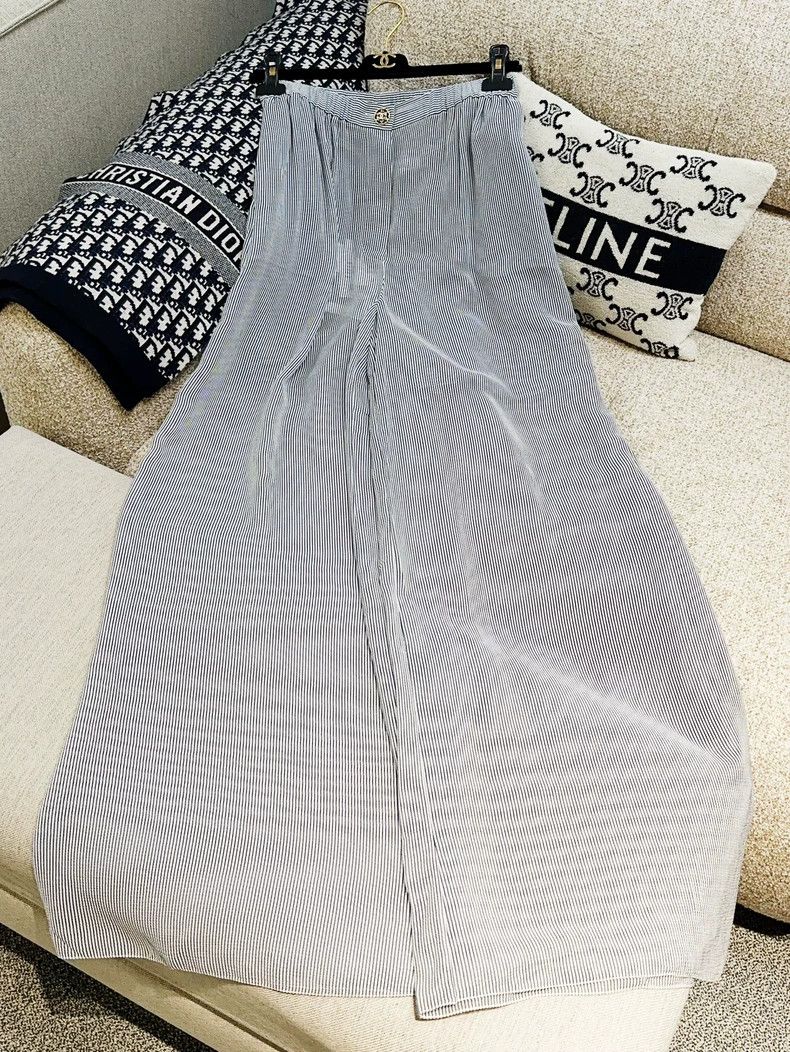 Chanel Chanel 22S spring and summer show black and white thin str Size 24" / US 00 / IT 34 - 2 Thumbnail