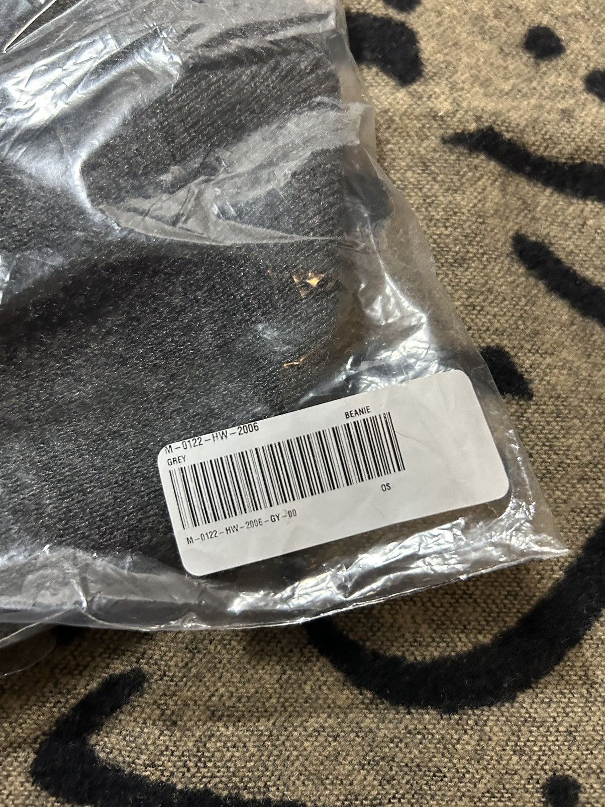 October's Very Own OVO Arabic “The Family” Beanie Size ONE SIZE - 4 Thumbnail