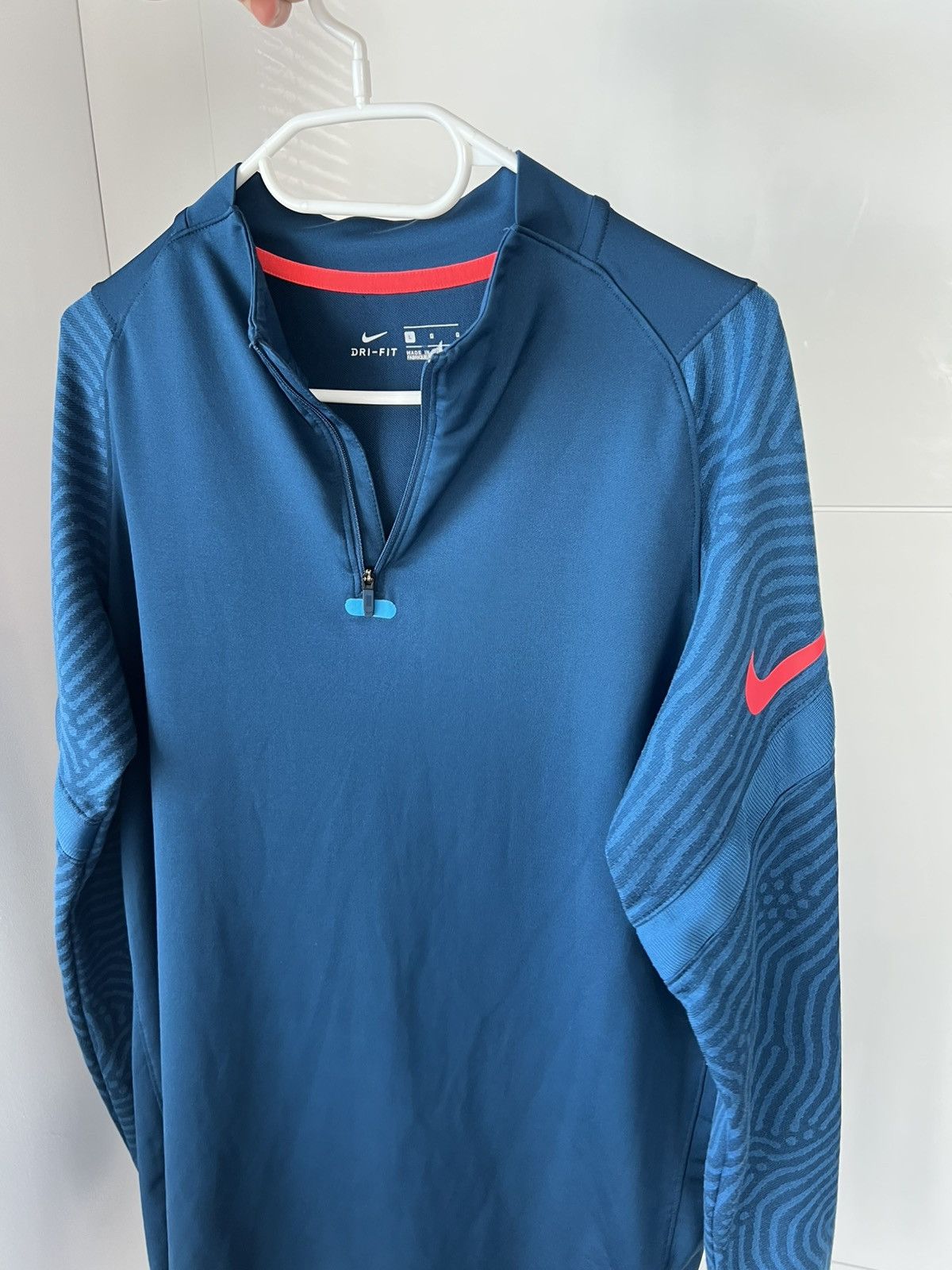 Nike Nike Dry-Fit Football Strike Drill Training 1/3 Zip Shirt Size US L / EU 52-54 / 3 - 10 Thumbnail