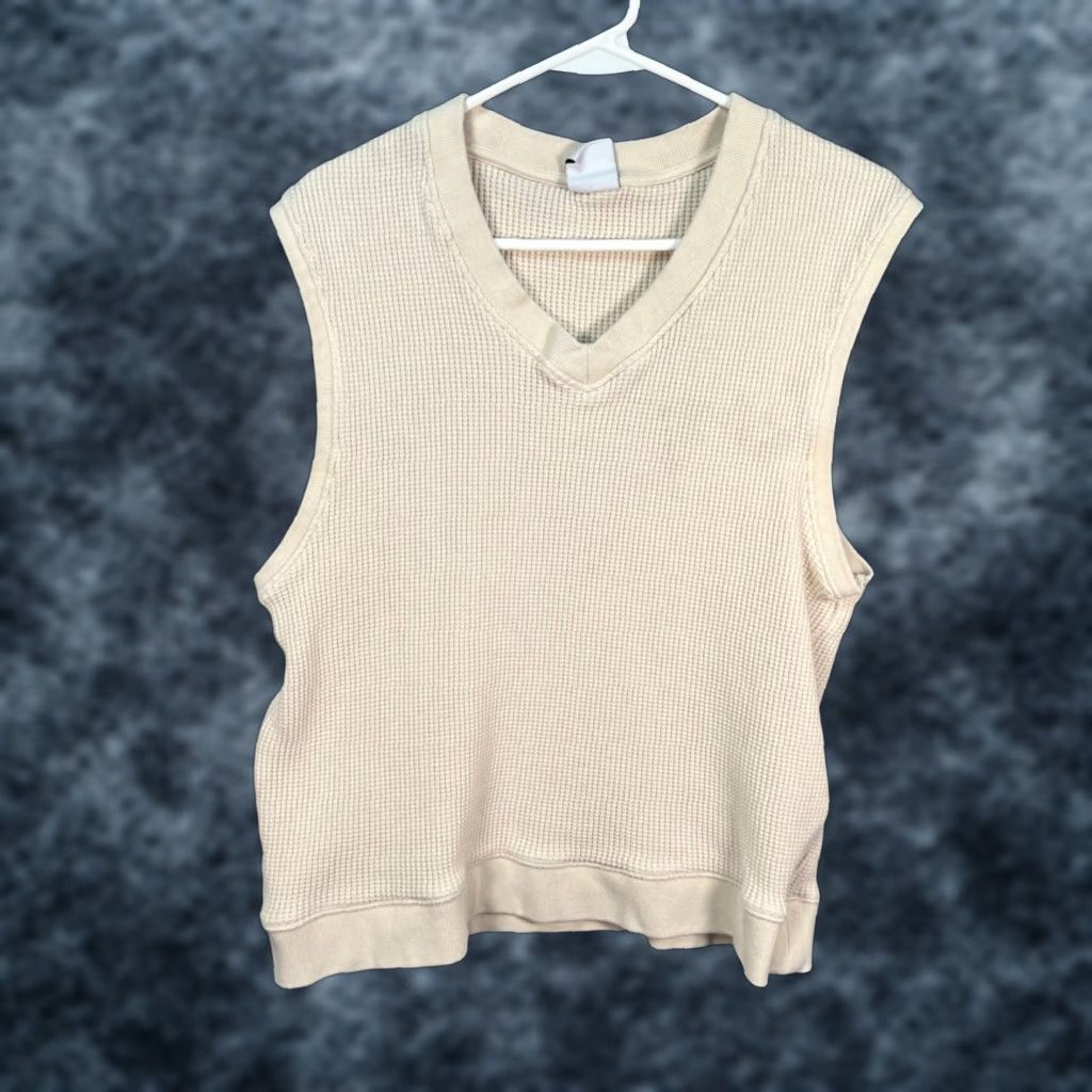 Zara VINTAGE Zara Womens Large Beige Waffle Knit Sleeveless Sweater Vest Cotton Blend Shirt Womens Casual Beige Knit Vest 90s? Size L / US 10 / IT 46 - 1 Thumbnail