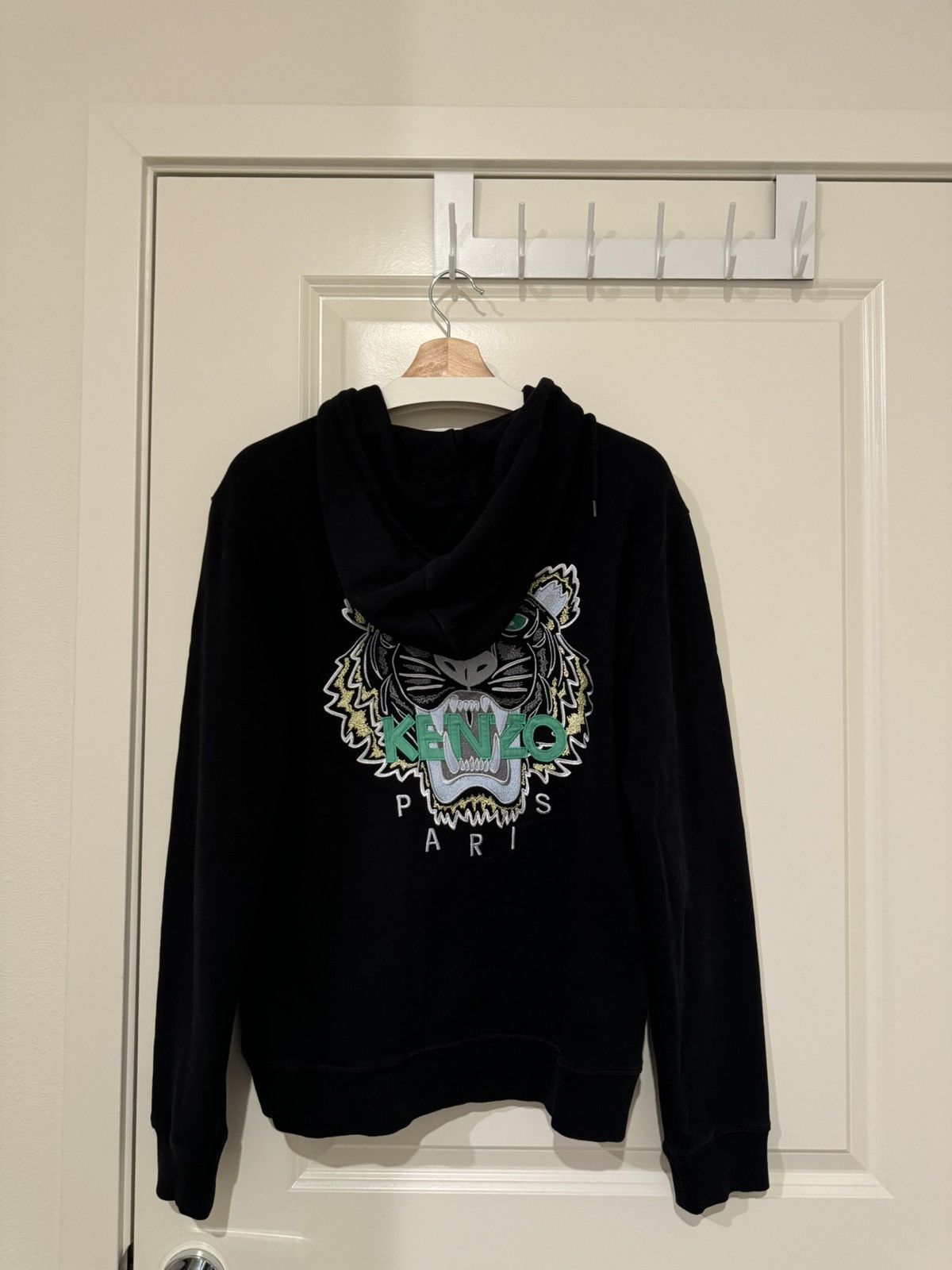 パーカー・フーディ Kenzo Graphic Black Cotton Sweatshirt Kenzo Men's Cotton Tiger Embroided Graphic Original Hoodie