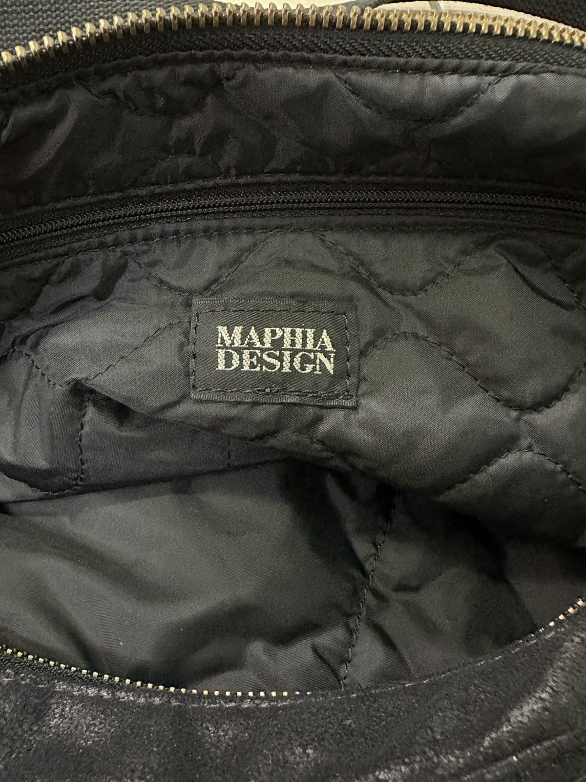Japanese Brand MAPHIA DESIGN OVERSIZE CROSSBODY BAG Size ONE SIZE - 8 Thumbnail