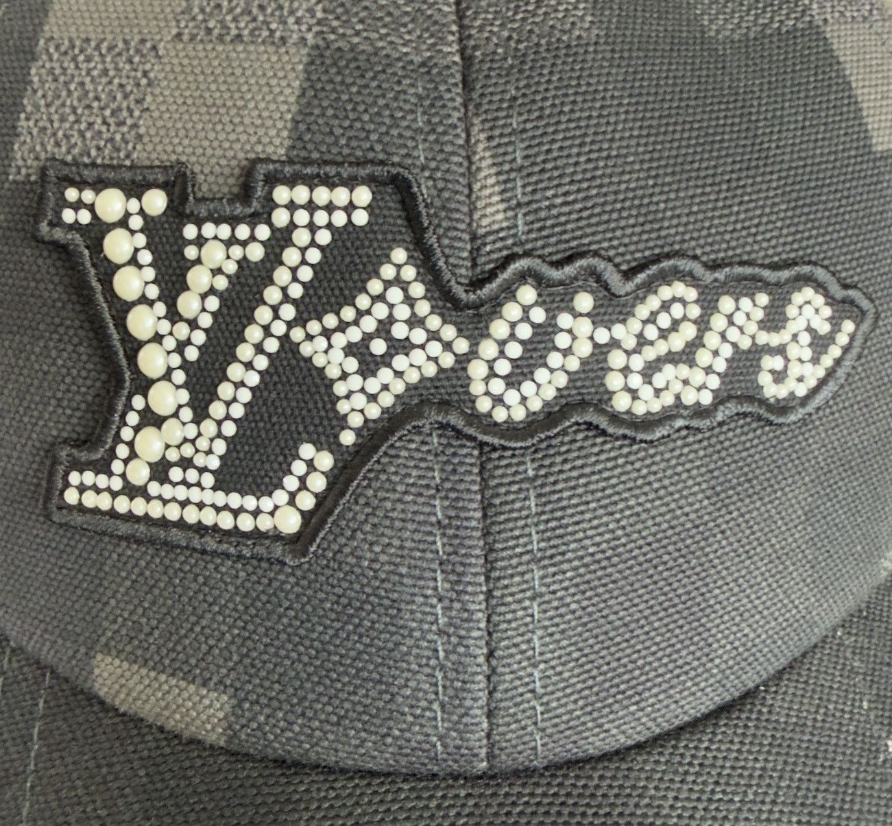 Louis Vuitton Louis Vuitton LV Vers Damoflage Cap Black Size ONE SIZE - 2 Thumbnail