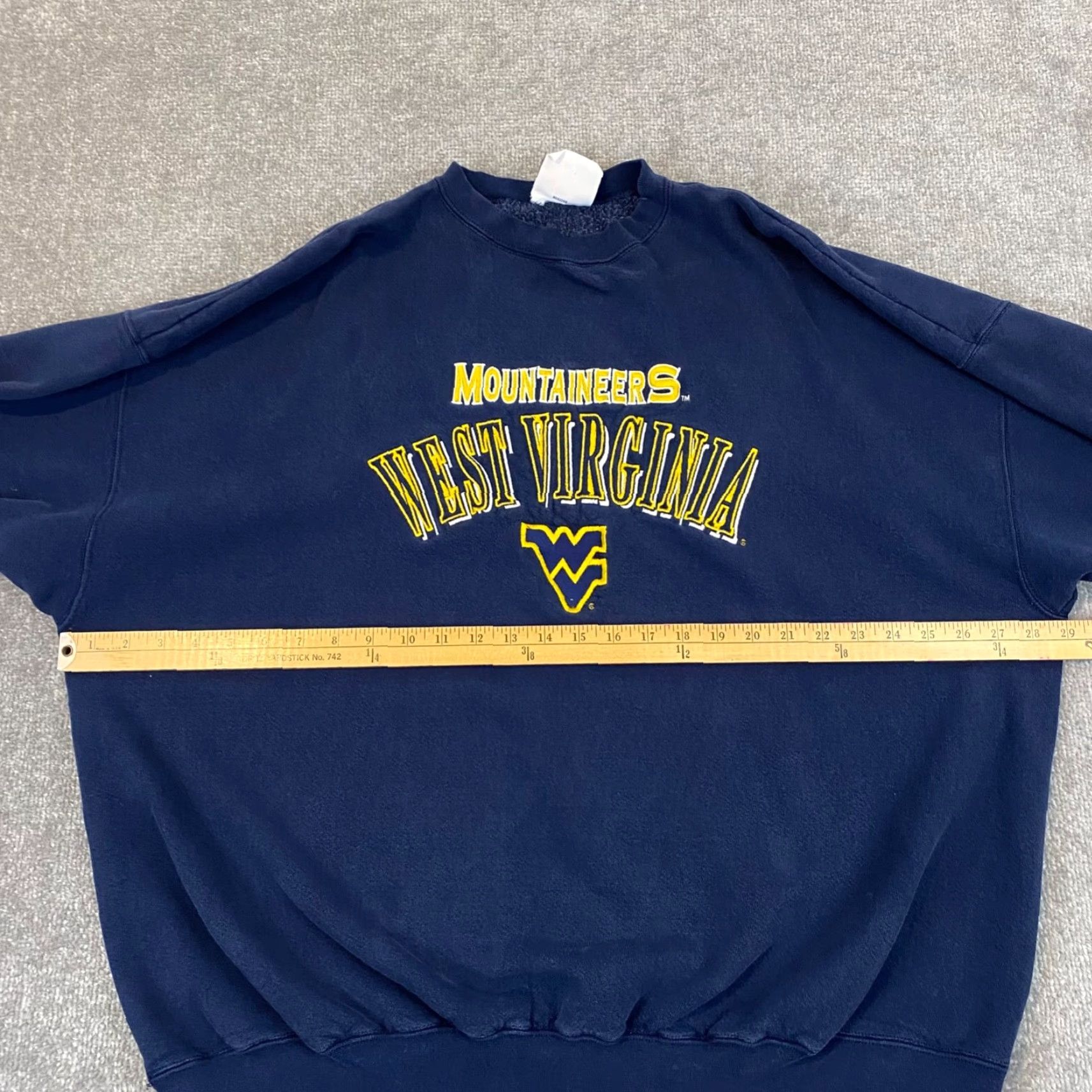 Logo Athletic VINTAGE West Virginia Mountaineers Sweatshirt Men XL Blue Logo Athletic Crewneck 90s Size US XL / EU 56 / 4 - 6 Thumbnail