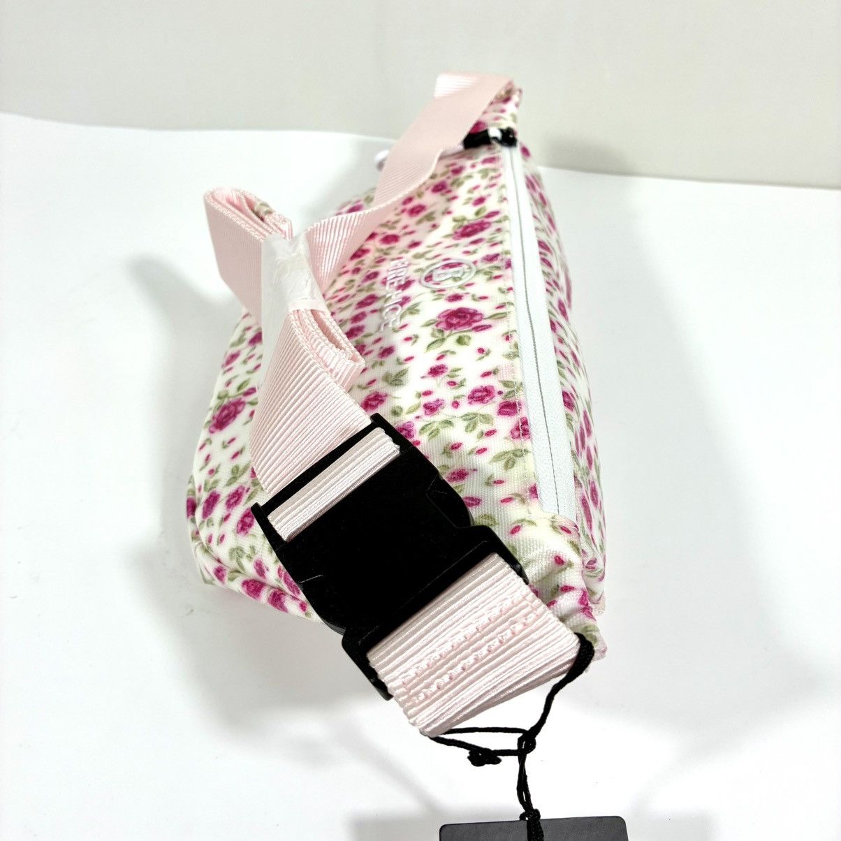 LoveShackFancy LoveShackFancy x Bogner Fire + Ice Belt Bag Pink Diamond NWT Size ONE SIZE - 7 Thumbnail