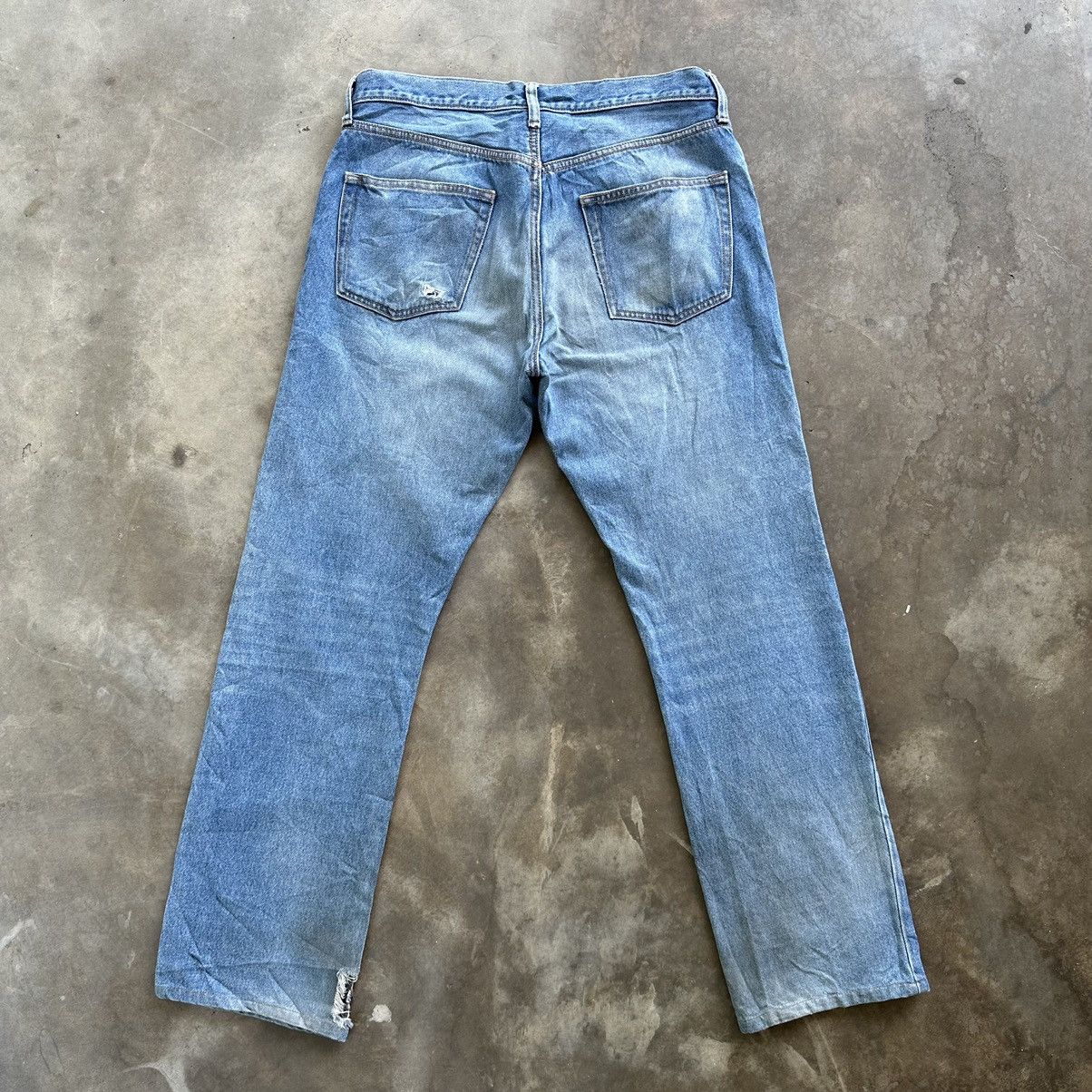 Japanese Brand Vintage Japanese Selvedge Distressed Faded Denim Jean Pant Size US 35 - 9 Thumbnail