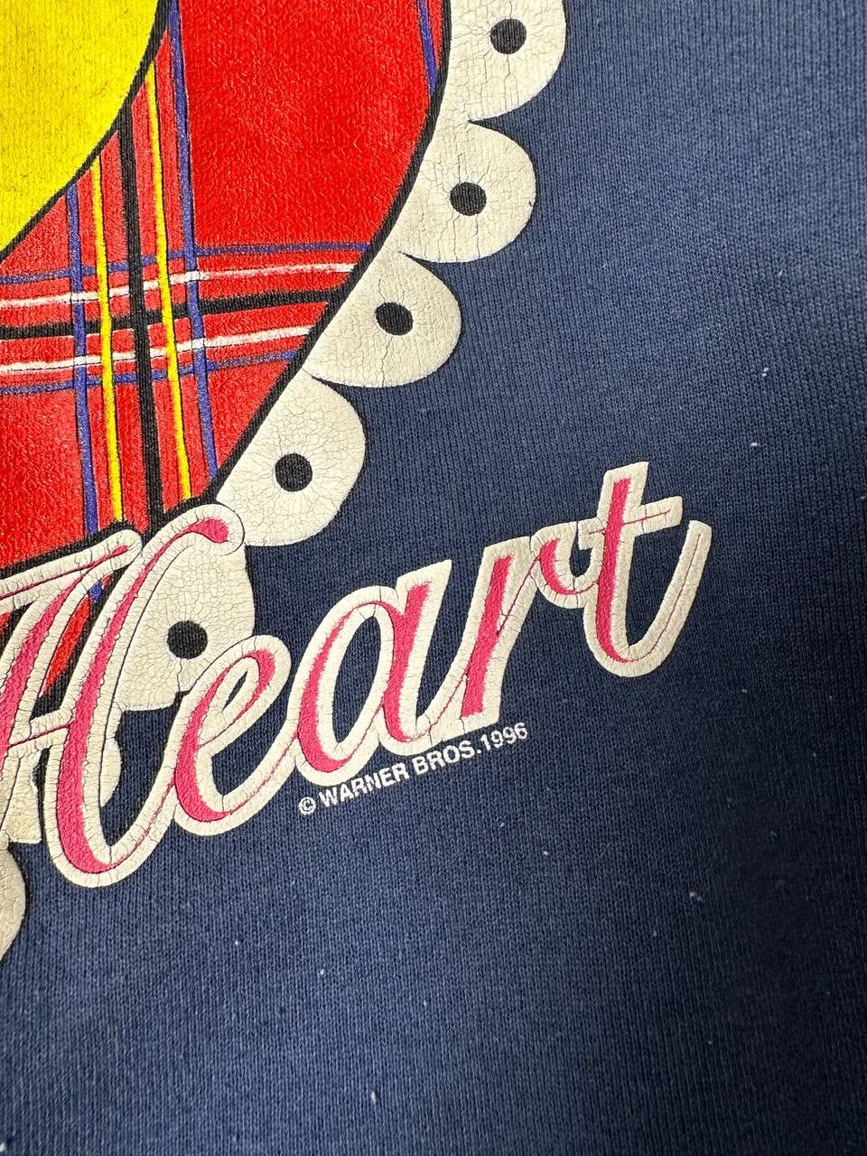 Vintage Vintage 1996’s Looney Tunes Tweet Heart Baggy Boxy Fit Size US M / EU 48-50 / 2 - 6 Thumbnail