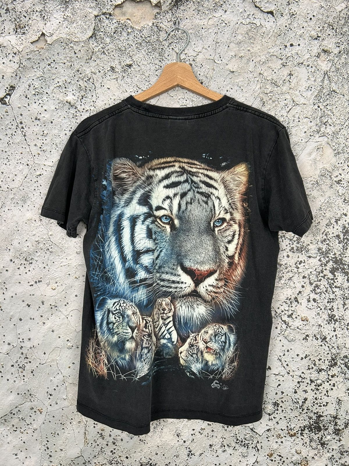 Vintage Vintage Tigers Graphic Animal Tee Grunge Punk Rock Y2K Size US M / EU 48-50 / 2 - 4 Thumbnail