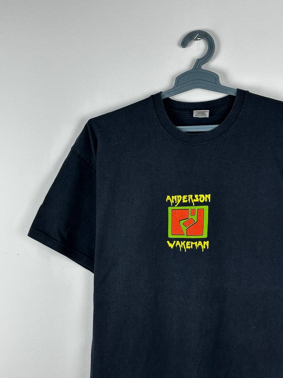 Band Tees × Vintage Vintage 2006 Anderson Bruford Wakeman Howe UK Tour T Shirt Size US XL / EU 56 / 4 - 4 Thumbnail