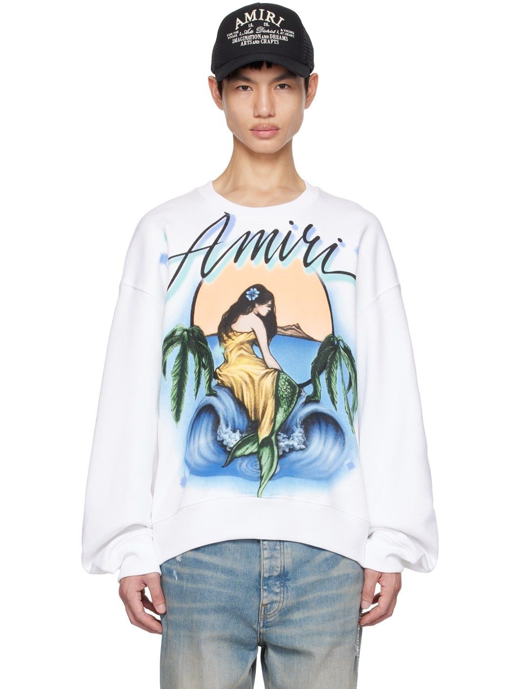 o1mle0725 Crewneck Sweatshirt in White