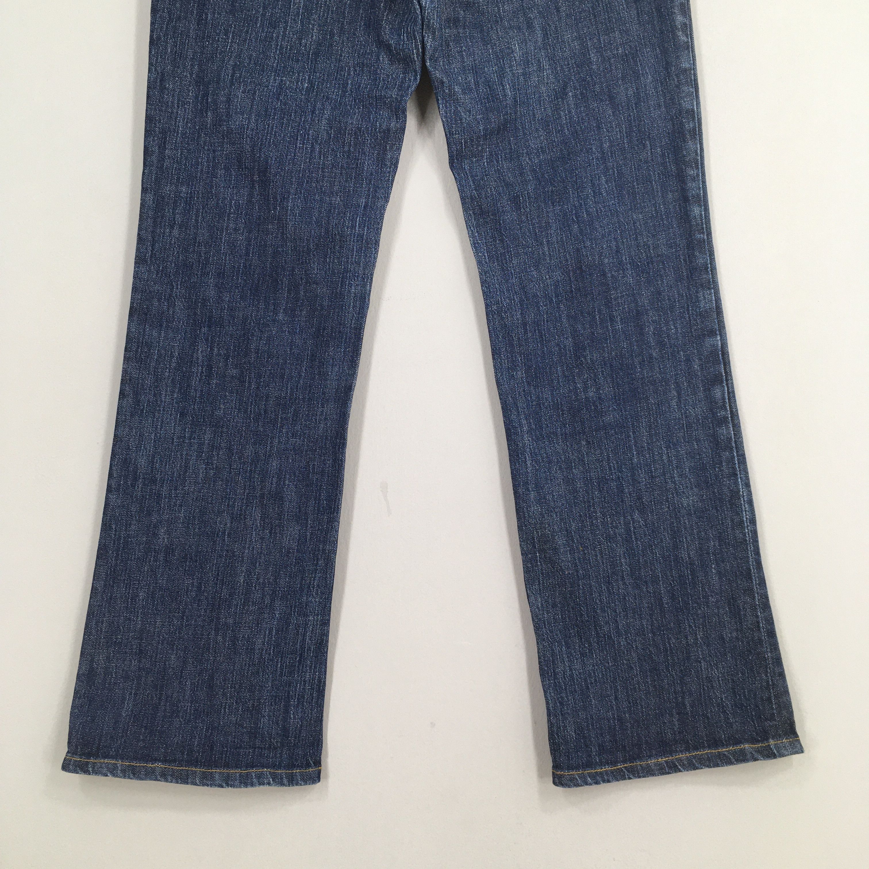 Levi's Size 28x28.5 Vintage Levi's 517 Bootcut Flare Jeans S794 Size US 28 / EU 44 - 10 Thumbnail
