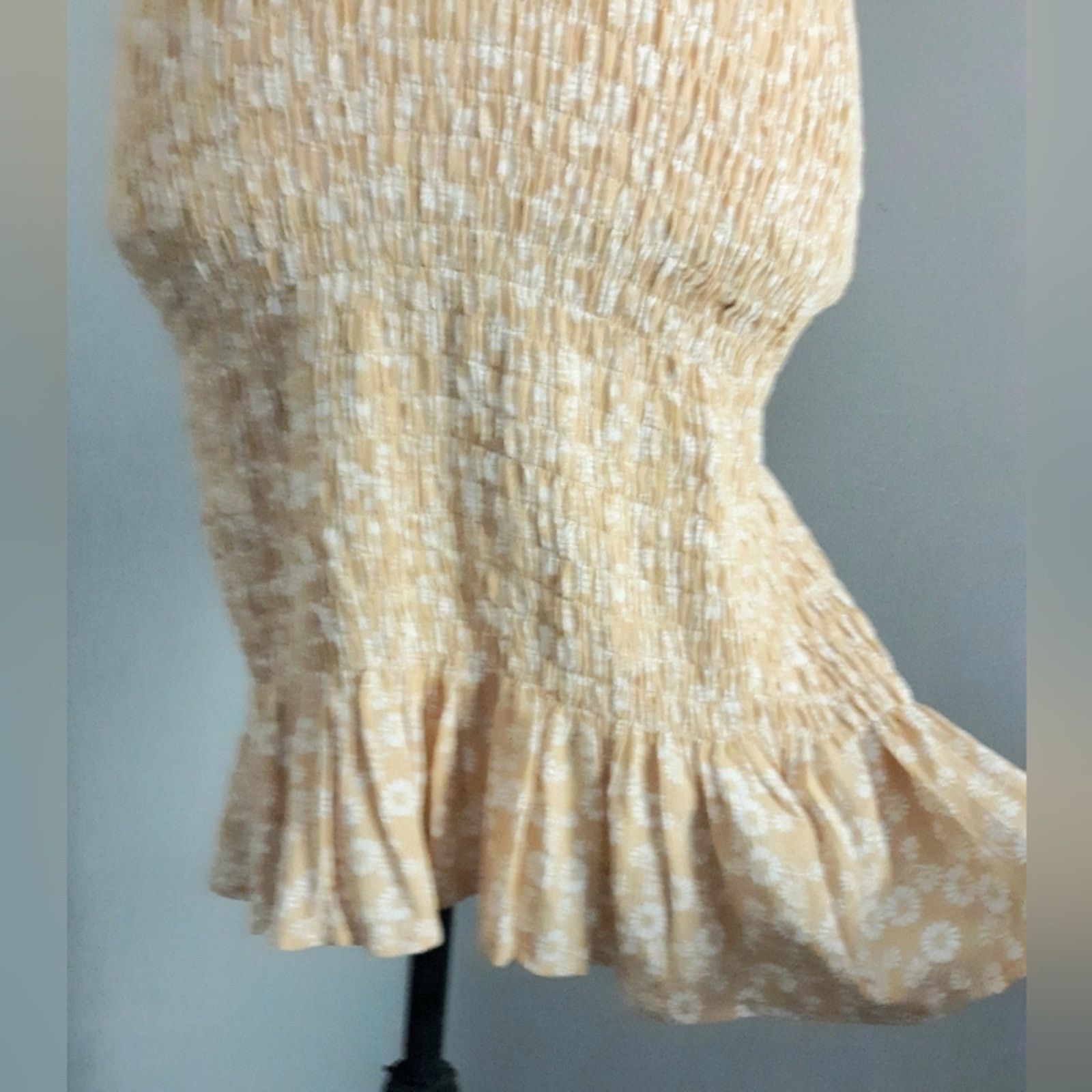 Urban Outfitters Urban Outfitters Lumiere Smocked Dress Size L / US 10 / IT 46 - 4 Thumbnail