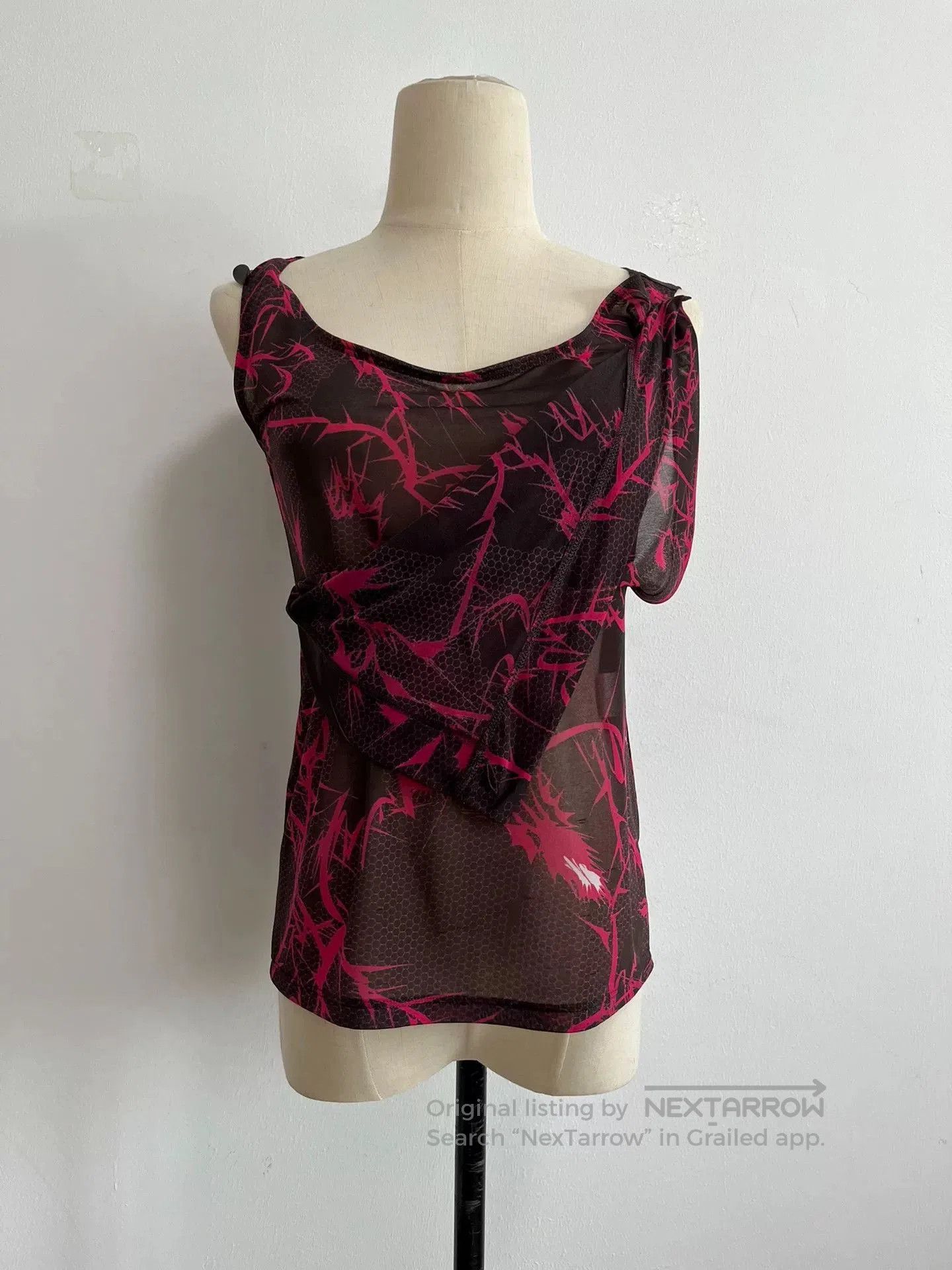 Issey Miyake Issey Miyake Thorn Line Top. Size M / US 6-8 / IT 42-44 - 1 Thumbnail