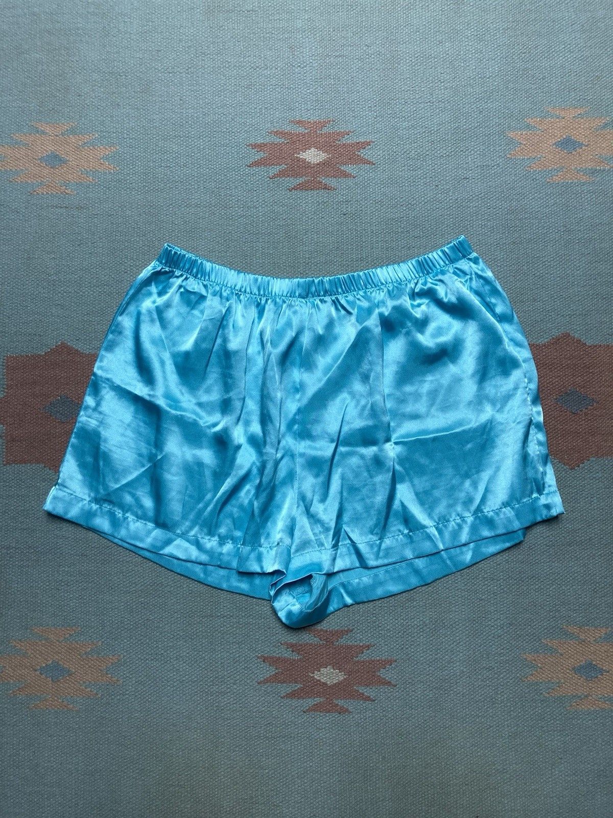 Vintage 60s women’s silk satin shorts elastic waist light blue XL? Size 28" / US 6 / IT 42 - 1 Thumbnail