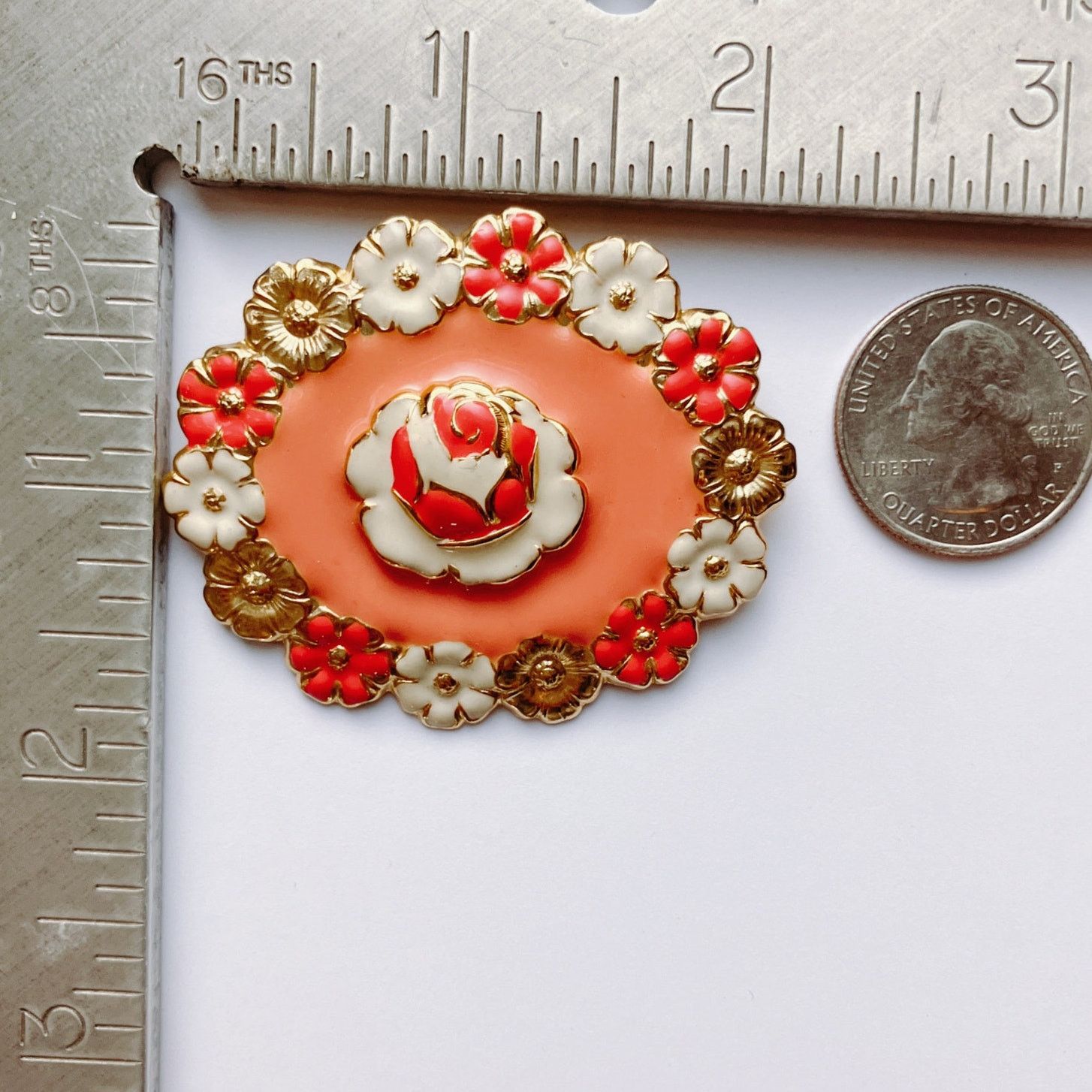 Vintage Vintage Enamel Floral Brooch Bold Dimensional Costume Pin Size ONE SIZE - 6 Thumbnail