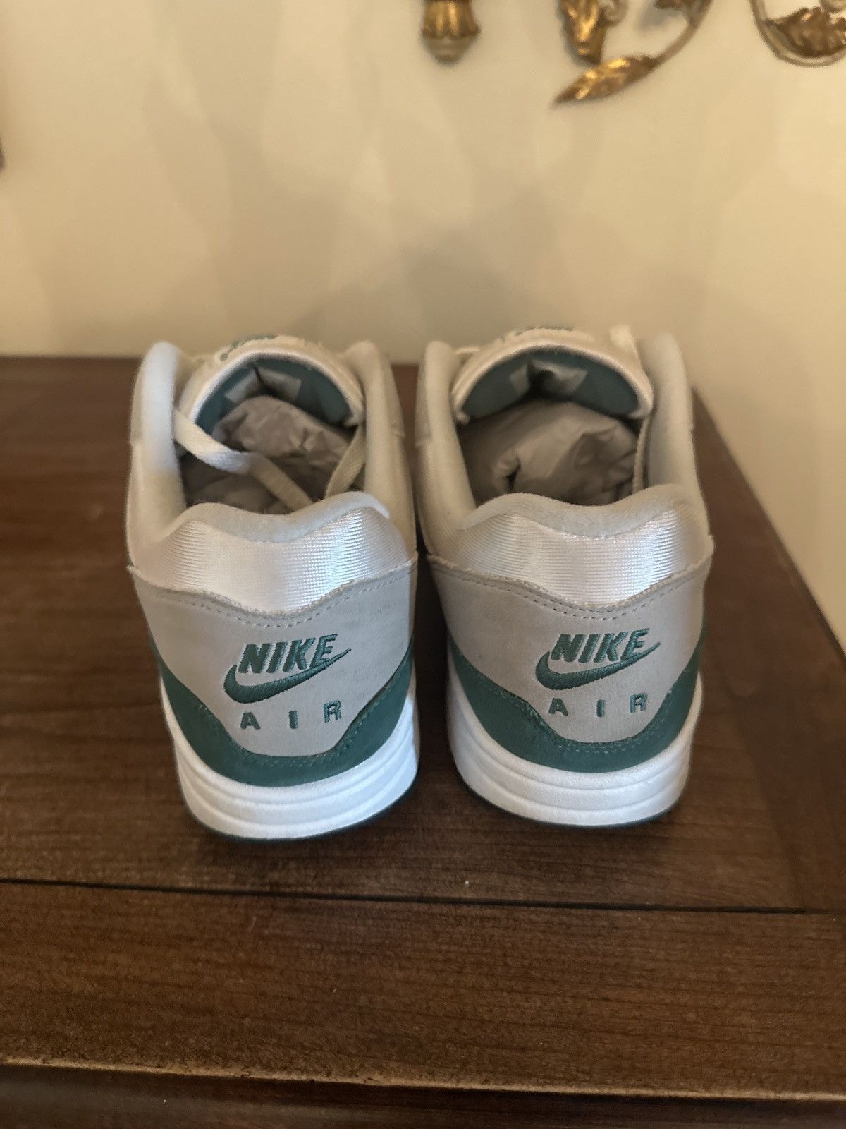 Nike Nike Air Max 1 Evergreen Size US 11.5 / EU 44-45 - 4 Thumbnail