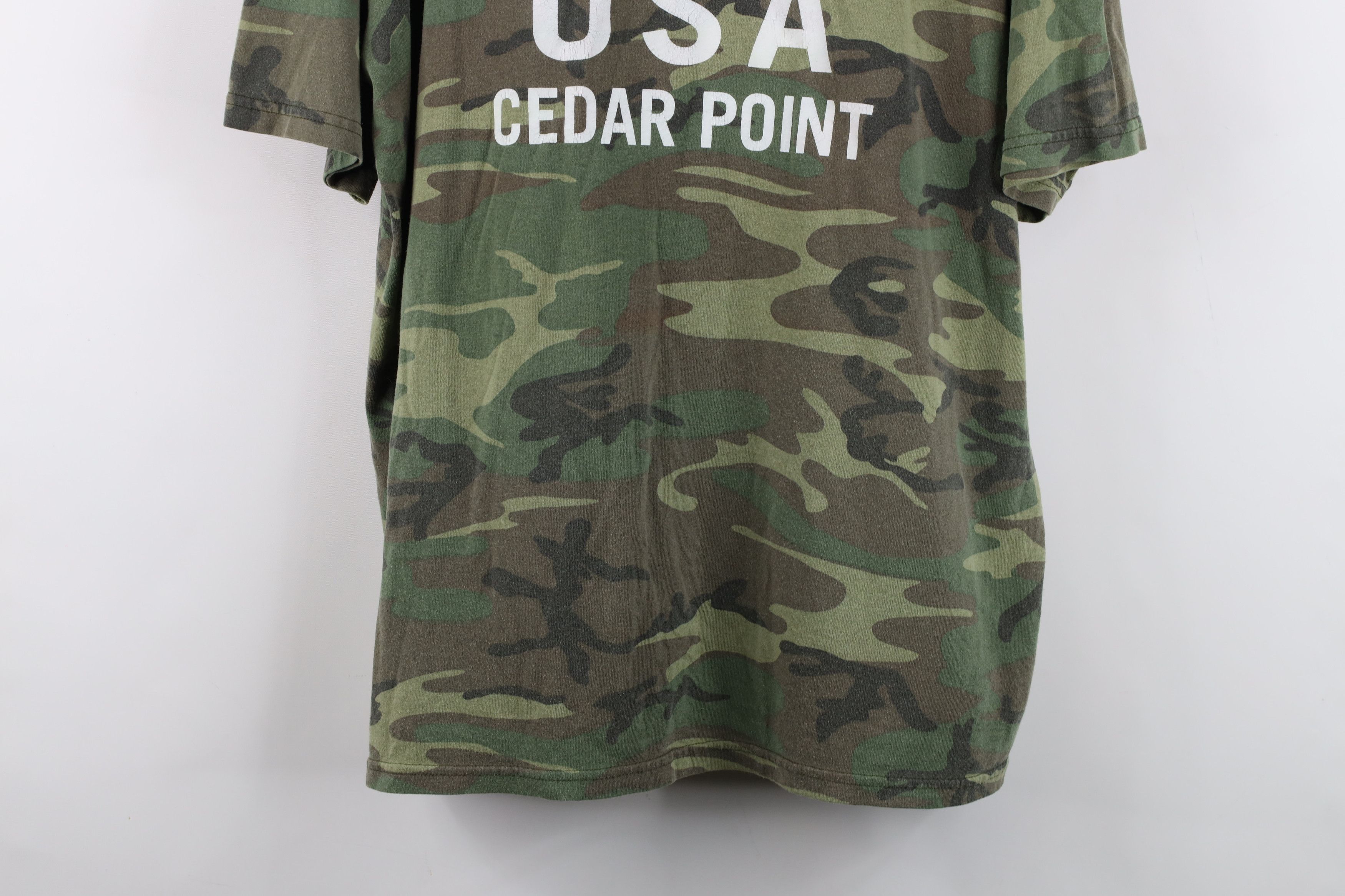 Vintage Vintage 90s Cedar Point Amusement Park Camouflage T-Shirt Size US XL / EU 56 / 4 - 3 Thumbnail