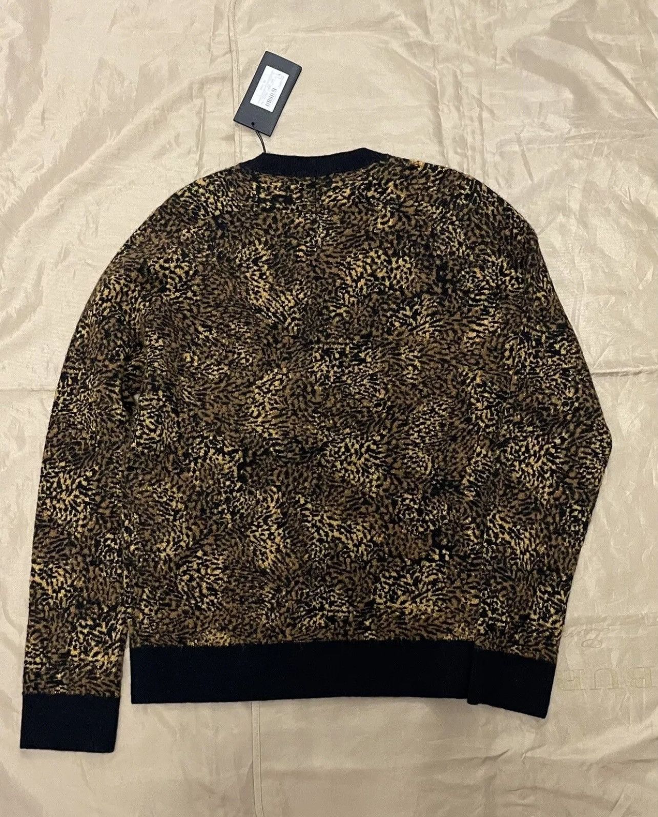 Saint Laurent Paris Saint Laurent leopard jacquard jumper Size L $1560 Size US L / EU 52-54 / 3 - 6 Thumbnail