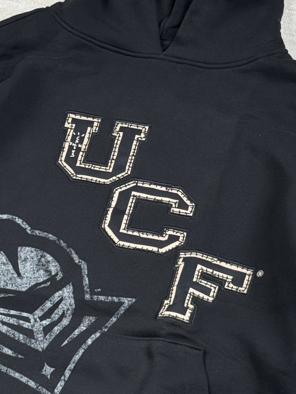 Mitchell & Ness × Travis Scott UNWORN* Travis Scott x M&N University Of Central Florida Size US L / EU 52-54 / 3 - 3 Thumbnail