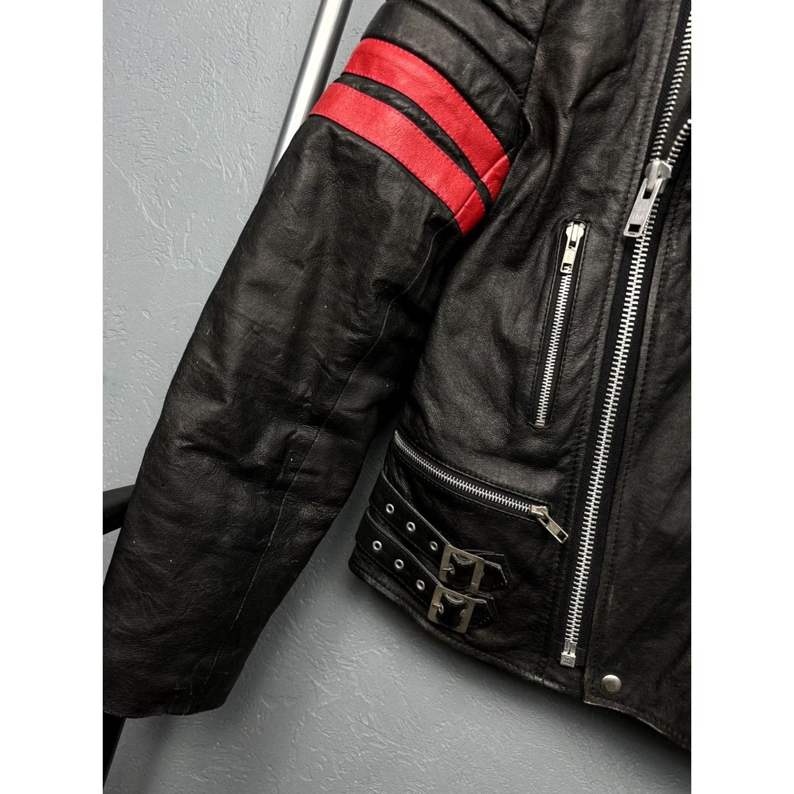 Vintage VINTAGE 90s Mens Biker Leather Jacket M Black Jacket Mens 90s Vintage Leather Biker Jacket Mid Black Mens Size US M / EU 48-50 / 2 - 4 Thumbnail