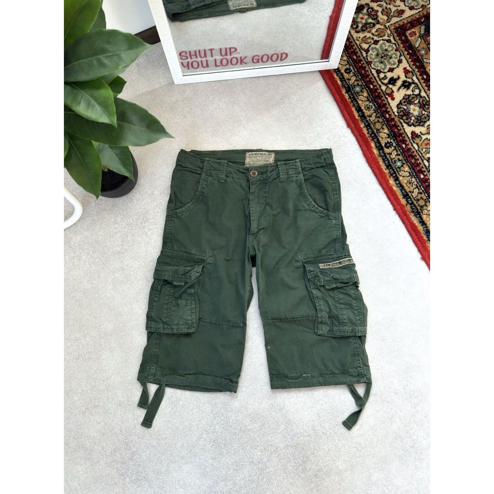 Alpha Industries VINTAGE Alpha Industries Men's Bermuda Shorts Cargo Green 30 Size US 29 - 2 Thumbnail