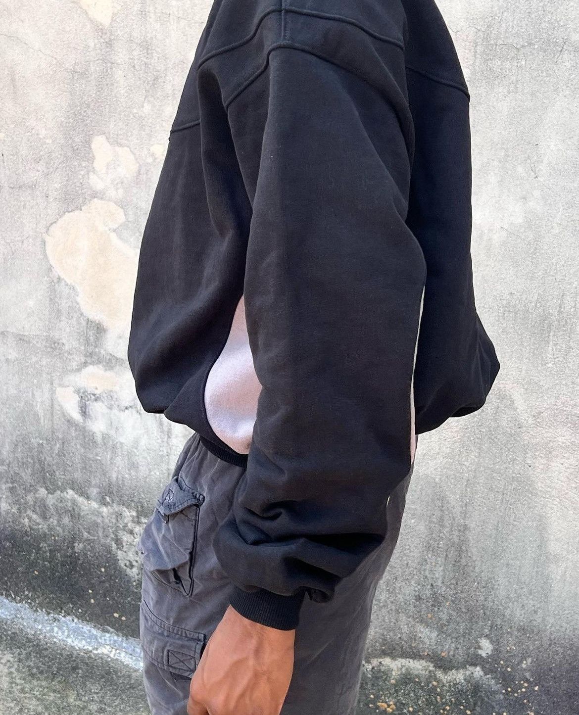 Other Dekoi Studios Ellipse Cropped Hoodie (Black) Size US L / EU 52-54 / 3 - 14 Thumbnail