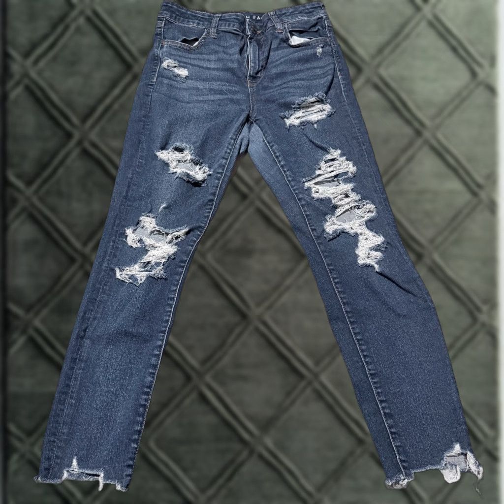 American Eagle Outfitters American Eagle Outfitters Jeans Women's 10 Dark Wash Denim Distressed Stretch Regular Size 10 Blue Women Jeans Size 32" / US 10 / IT 46 - 1 Thumbnail