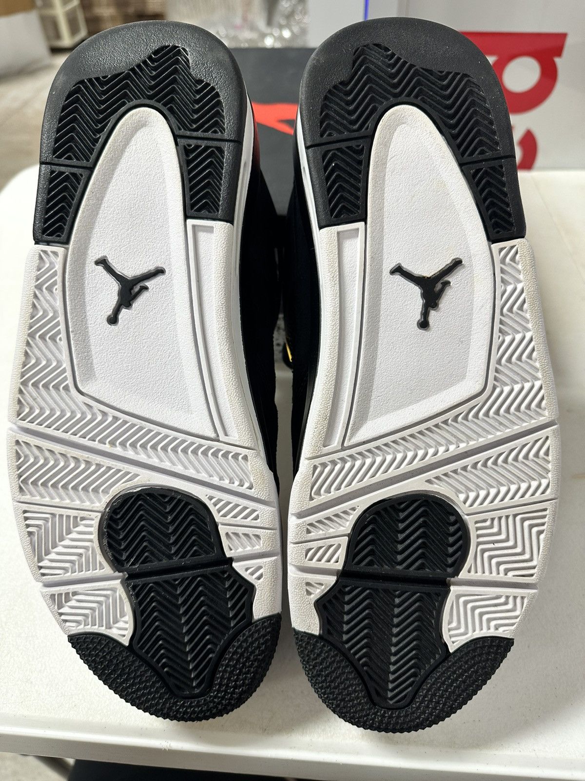 Jordan Brand Jordan 4 royalty Size US 11 / EU 44 - 7 Thumbnail