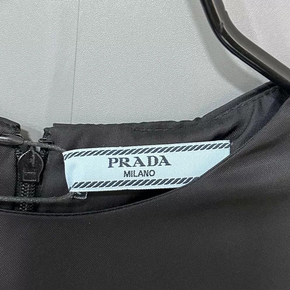 Prada PRADA Triangle Logo Nylon Sleeveless Dress 44 Size M / US 6-8 / IT 42-44 - 6 Thumbnail