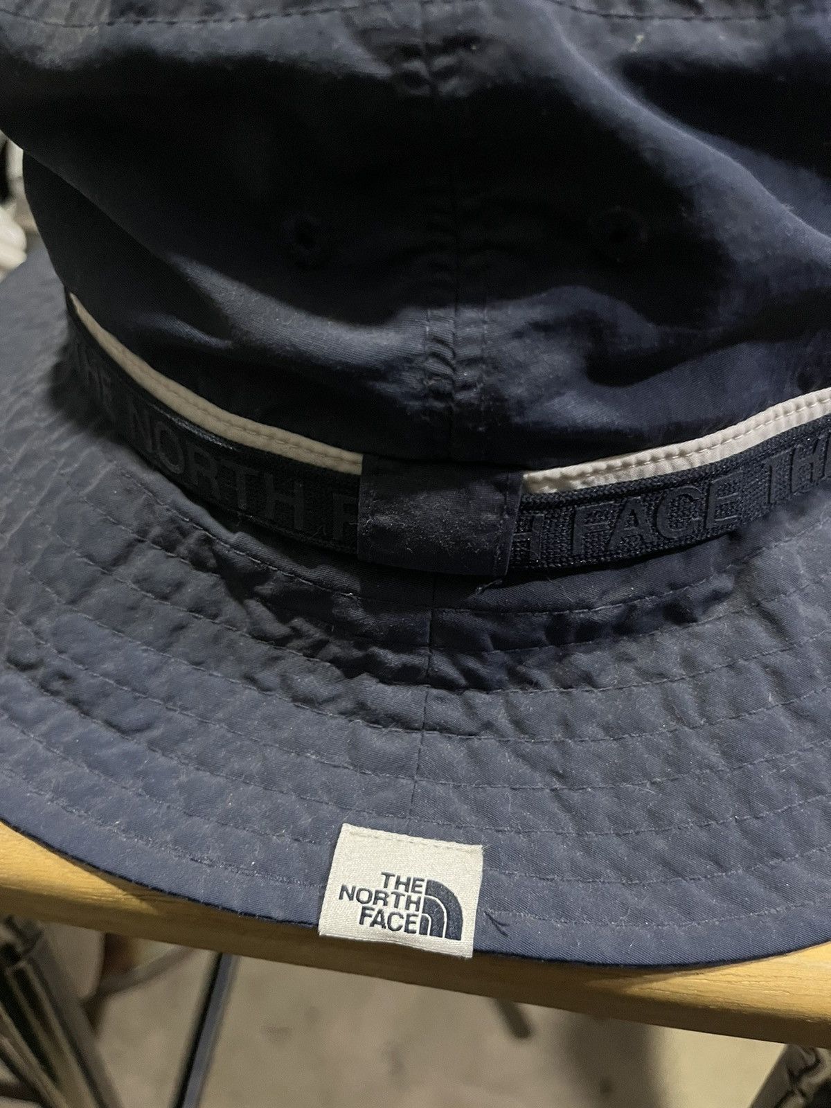 The North Face The North Face TNF Spell Out Bucket Hat Size ONE SIZE - 4 Thumbnail