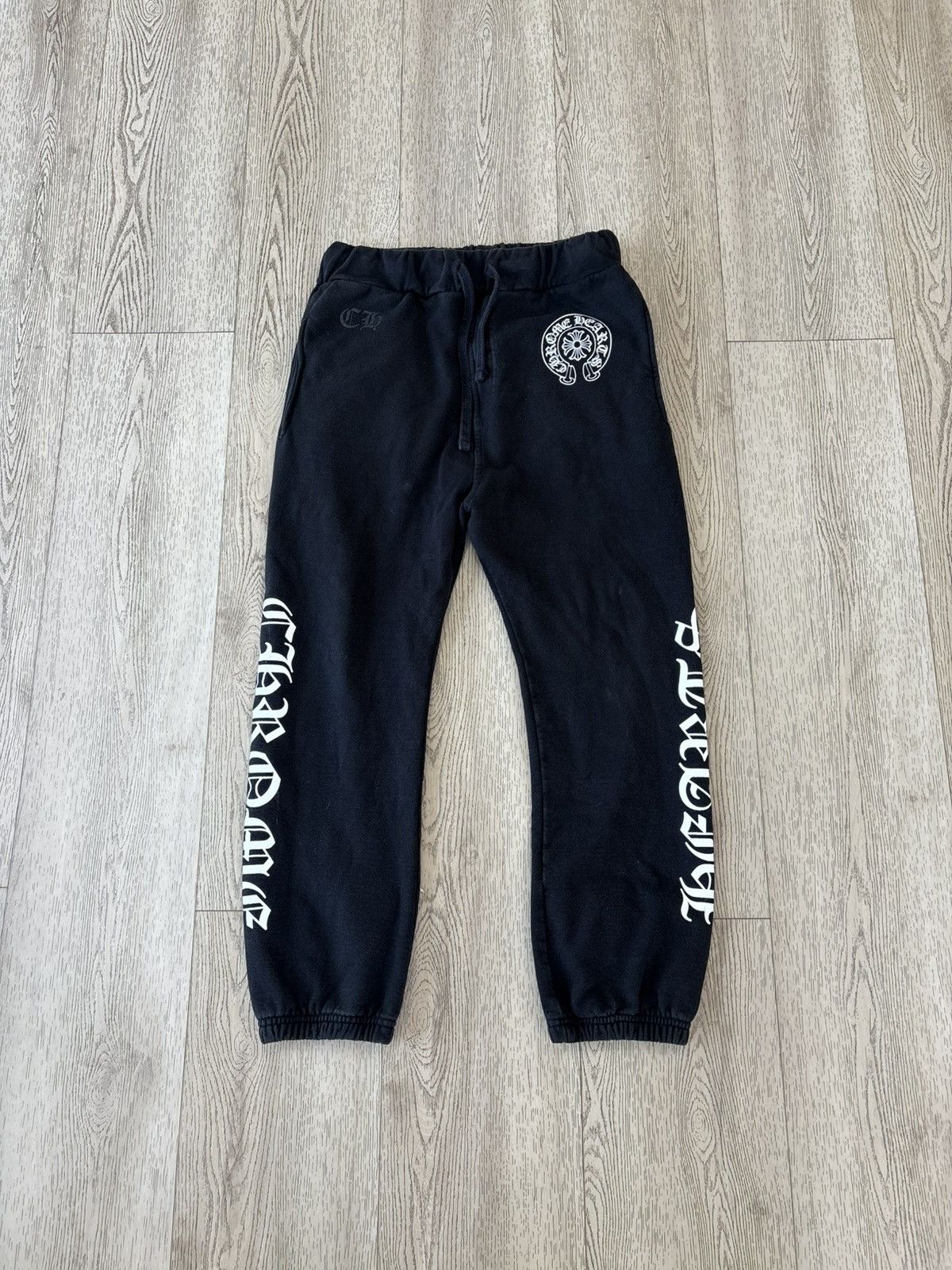 Chrome Hearts Chrome Hearts Horseshoe Sweatpants Size US 33 - 1 Thumbnail