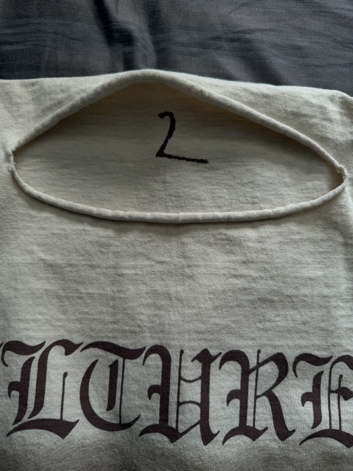 Kanye West Vultures Longsleeve Size US L / EU 52-54 / 3 - 3 Thumbnail