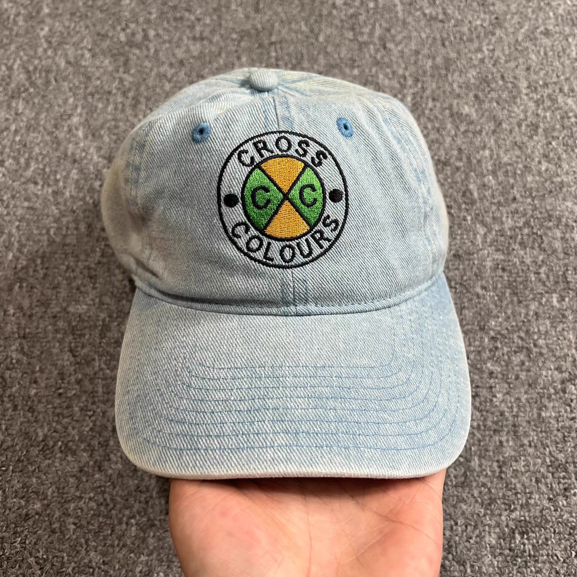 Cross Colours Cross Colours washed embroidered curved brim baseball cap Q7 Size ONE SIZE - 1 Thumbnail