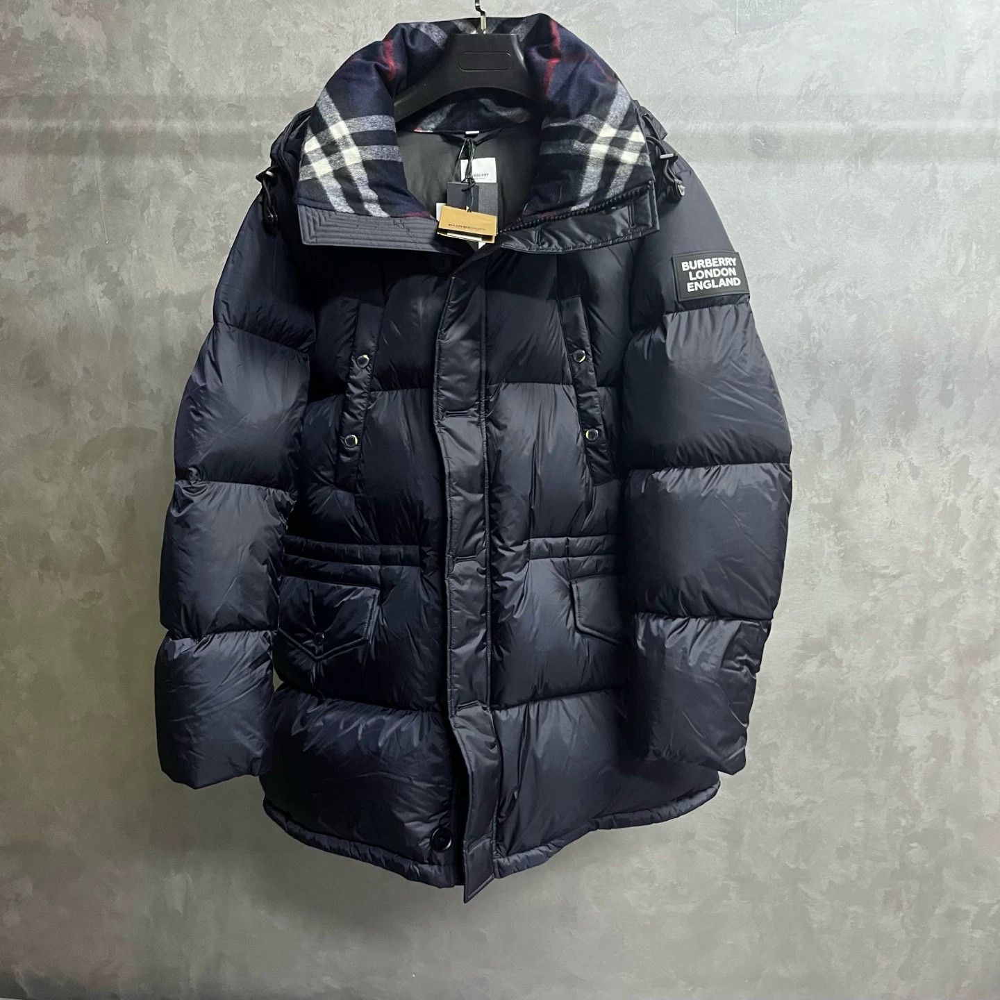 Burberry Burberry Navy Blue Hooded Down Jacket Size US L / EU 52-54 / 3 - 1 Thumbnail