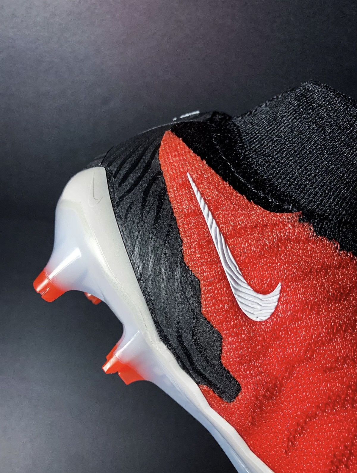 Nike Nike Phantom GX Elite Football Boots Size US 8 / EU 41 - 8 Thumbnail