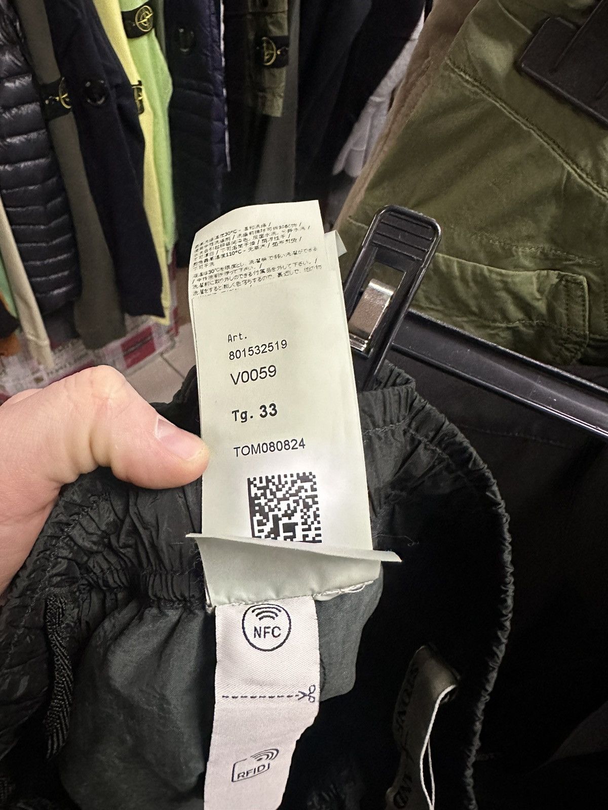Stone Island × Vintage Stone island nylon metal green pants joggers size: 30;33 Size US 30 / EU 46 - 13 Thumbnail