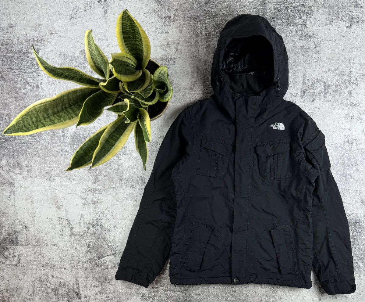 The North Face The North Face Pocket Hiking DryVent Women’s Small Black Zip Jacket Windbreaker Size S / US 4 / IT 40 - 1 Thumbnail