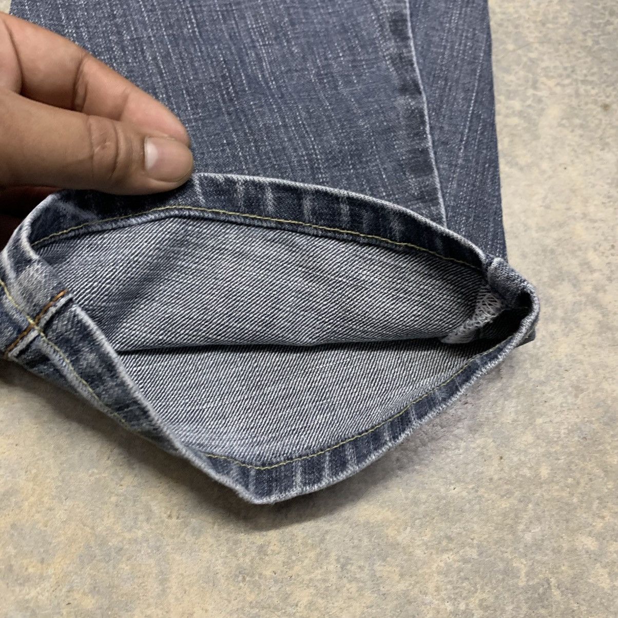 Edwin × Japanese Brand × Vintage Vintage Edwin Clawmark Fade Distressed Jean Size US 29 - 18 Thumbnail