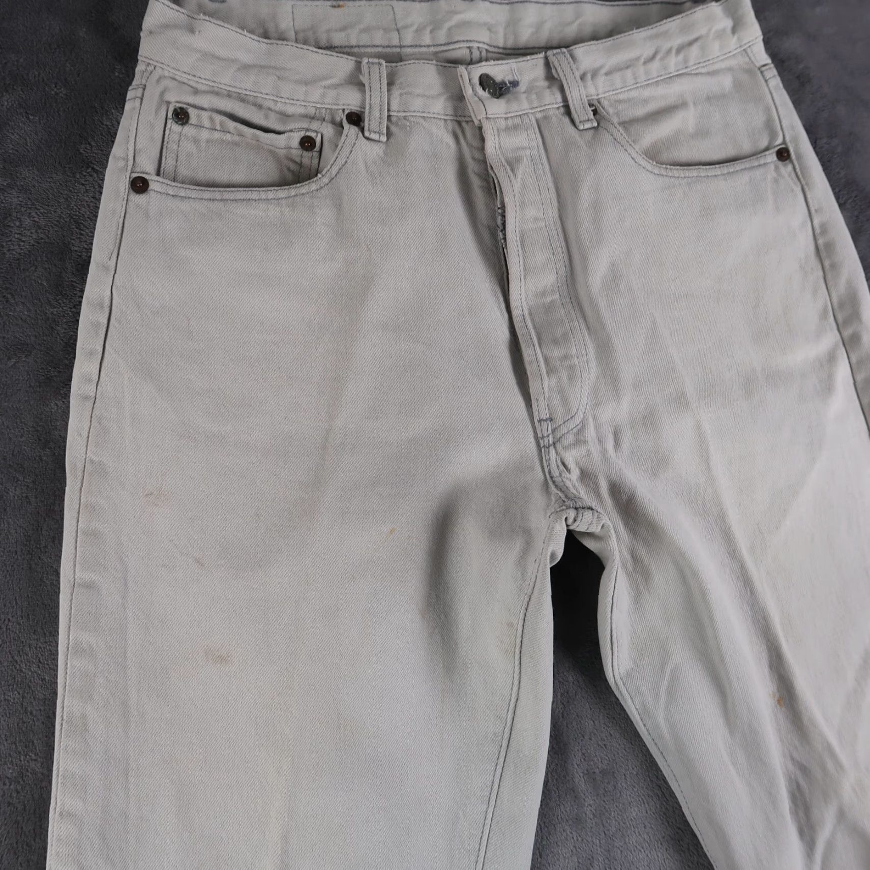 Levi's VINTAGE Levi's 501 Jeans Gray 34x36 Denim 80s USA Regular Straight Mens Regular Fit 5-Pocket Belt Loops Button Loose/Light Wear Size US 34 / EU 50 - 3 Thumbnail