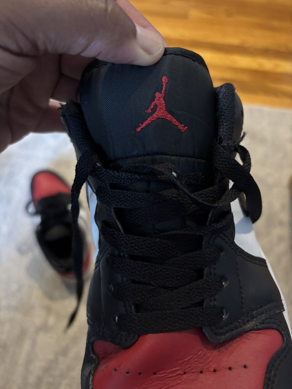 Jordan Brand Jordan retro 1 low bred toe Size US 8 / EU 41 - 11 Thumbnail