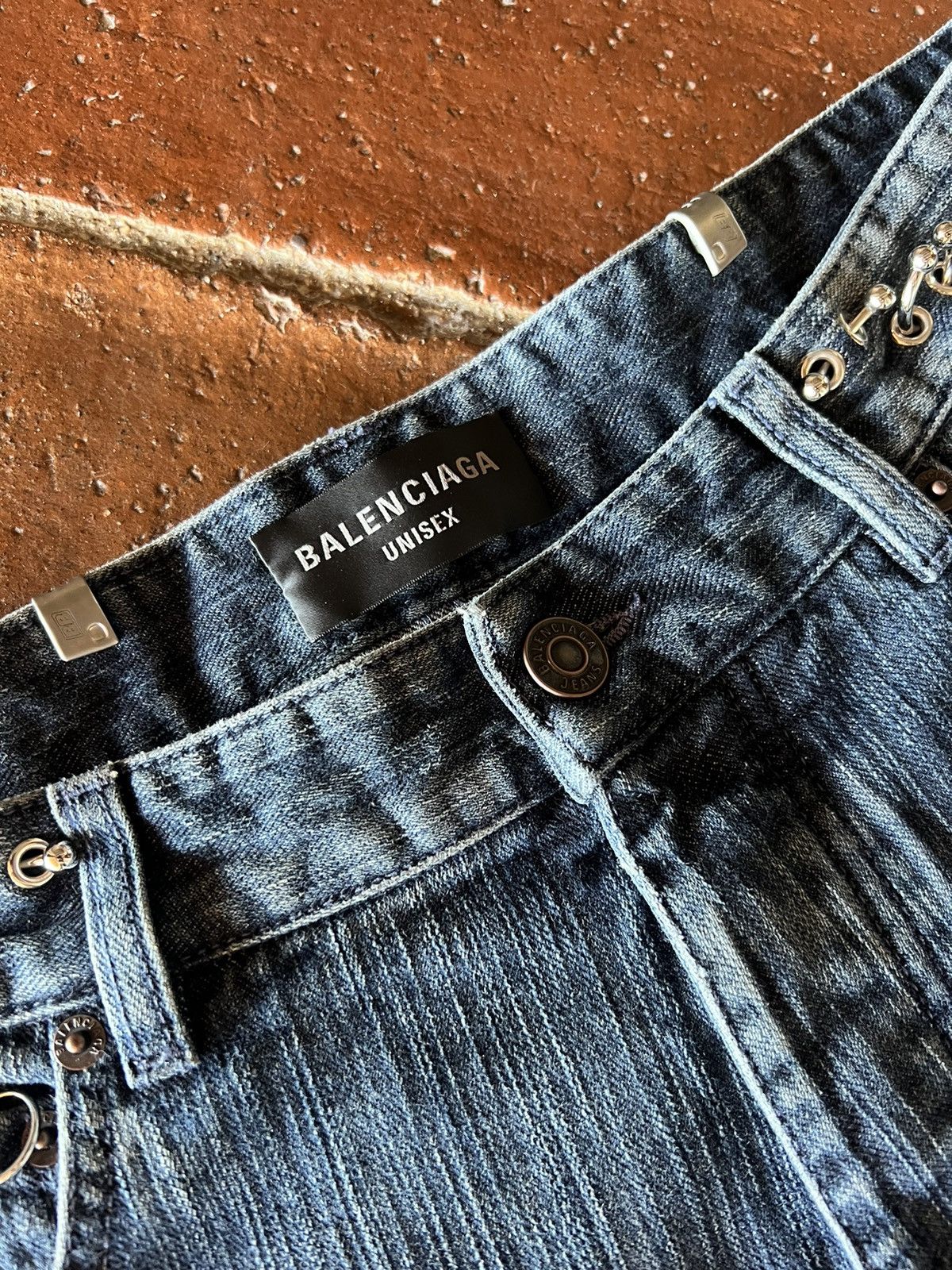 Balenciaga Balenciaga Piercing Blue Indigo Denim Pants Size US 31 - 4 Thumbnail