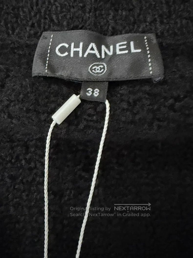 Chanel Chanel Black lotus leaf sleeve cashmere cardigan jacket Size XS / US 0-2 / IT 36-38 - 3 Thumbnail