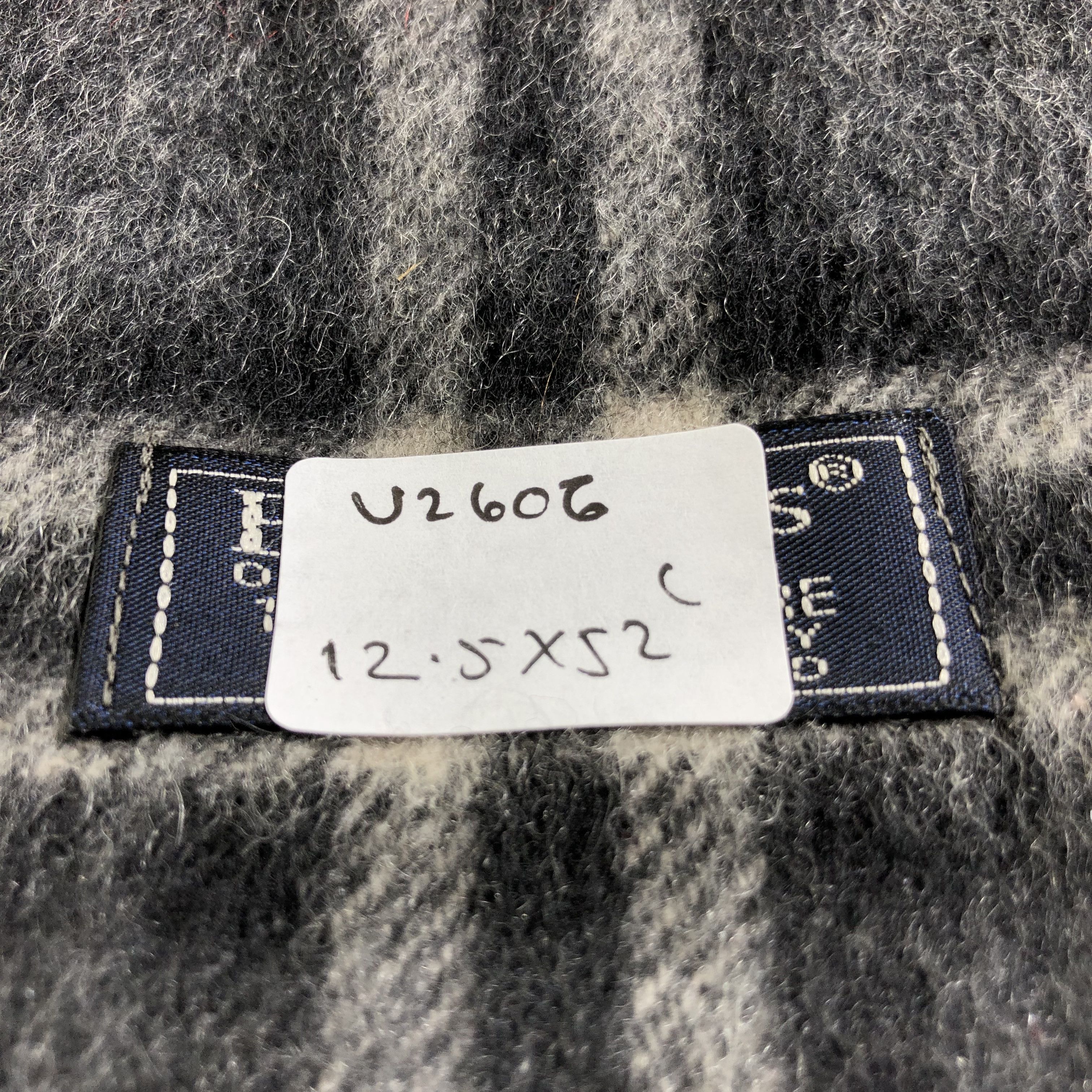 Burberry Burberrys Cashmere Scarf Muffler Neckwear V2606 Size ONE SIZE - 17 Thumbnail
