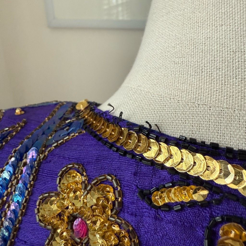 Vintage Vintage 80s Hudson’s Silk Purple Gold Bling Cropped Bolero J Size M / US 6-8 / IT 42-44 - 10 Thumbnail