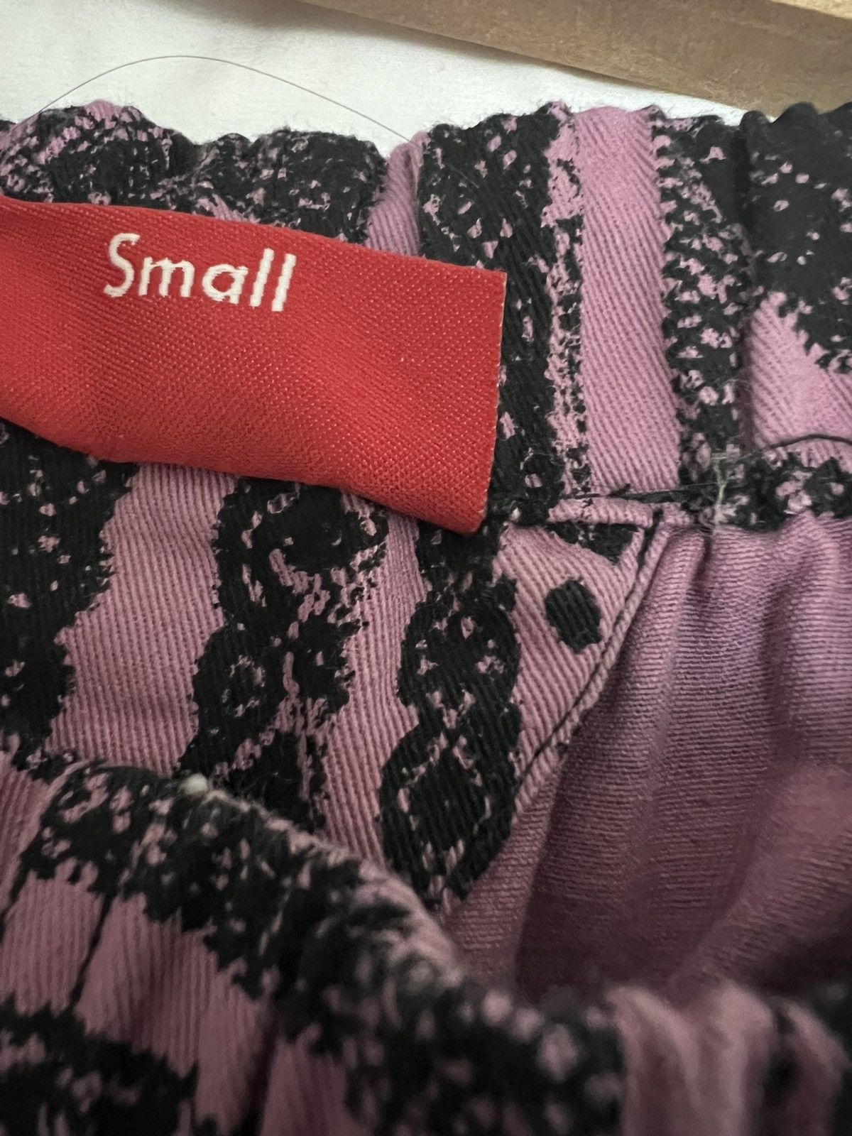 Supreme Supreme pink track pants Size US 30 / EU 46 - 3 Thumbnail