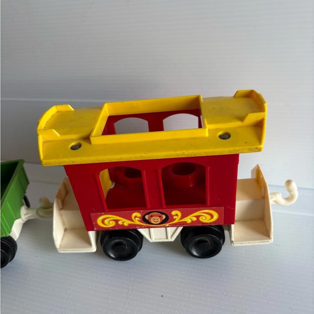 Designer Vintage 1973 Fisher Price Circus Train with 3 Cars Size ONE SIZE - 4 Thumbnail