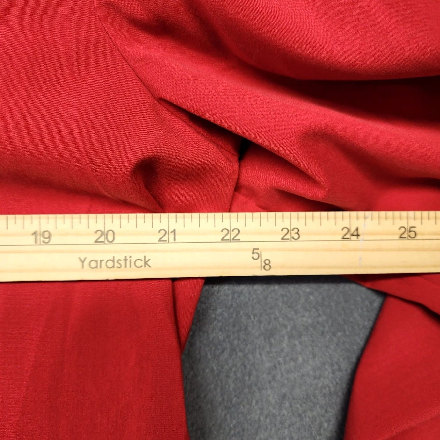 Vintage Chicos Top Womens Large Red Long Sleeve Button-Up Office Career Shirt, Button Size L / US 10 / IT 46 - 4 Thumbnail